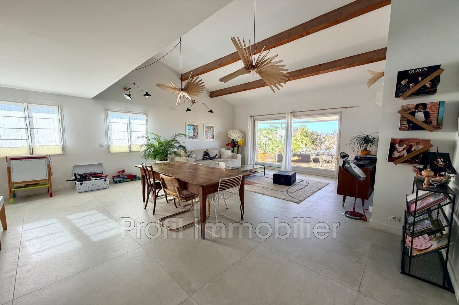 Appartement à vendre, 151m², Marsillargues