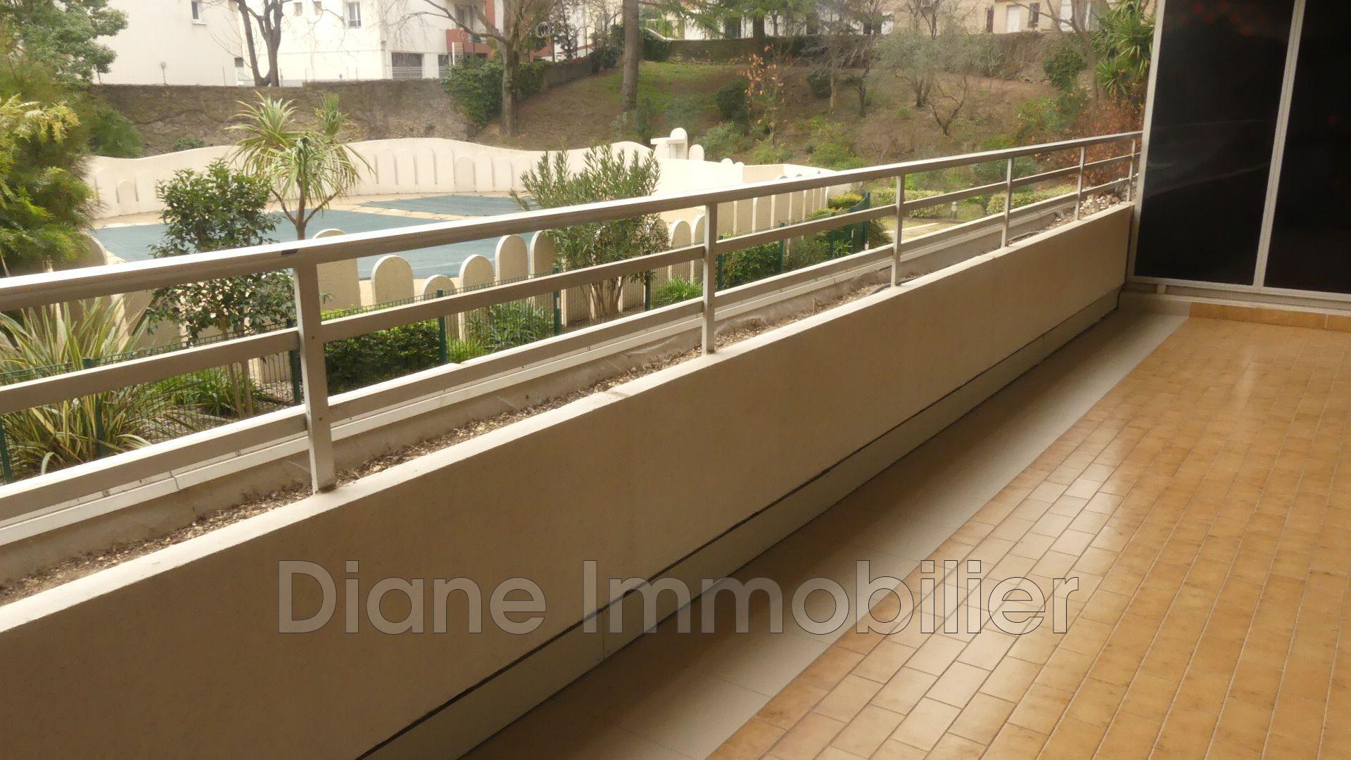 Appartement à vendre, 34m², Nîmes