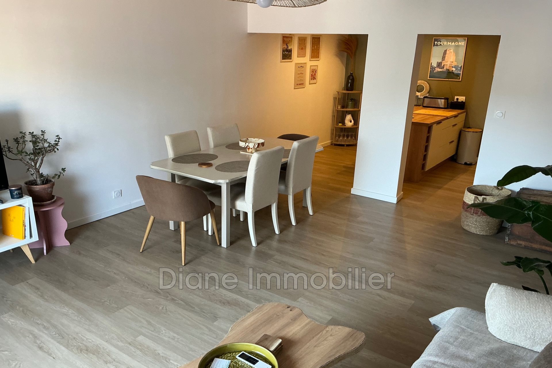 Appartement à vendre, 71m², Nîmes