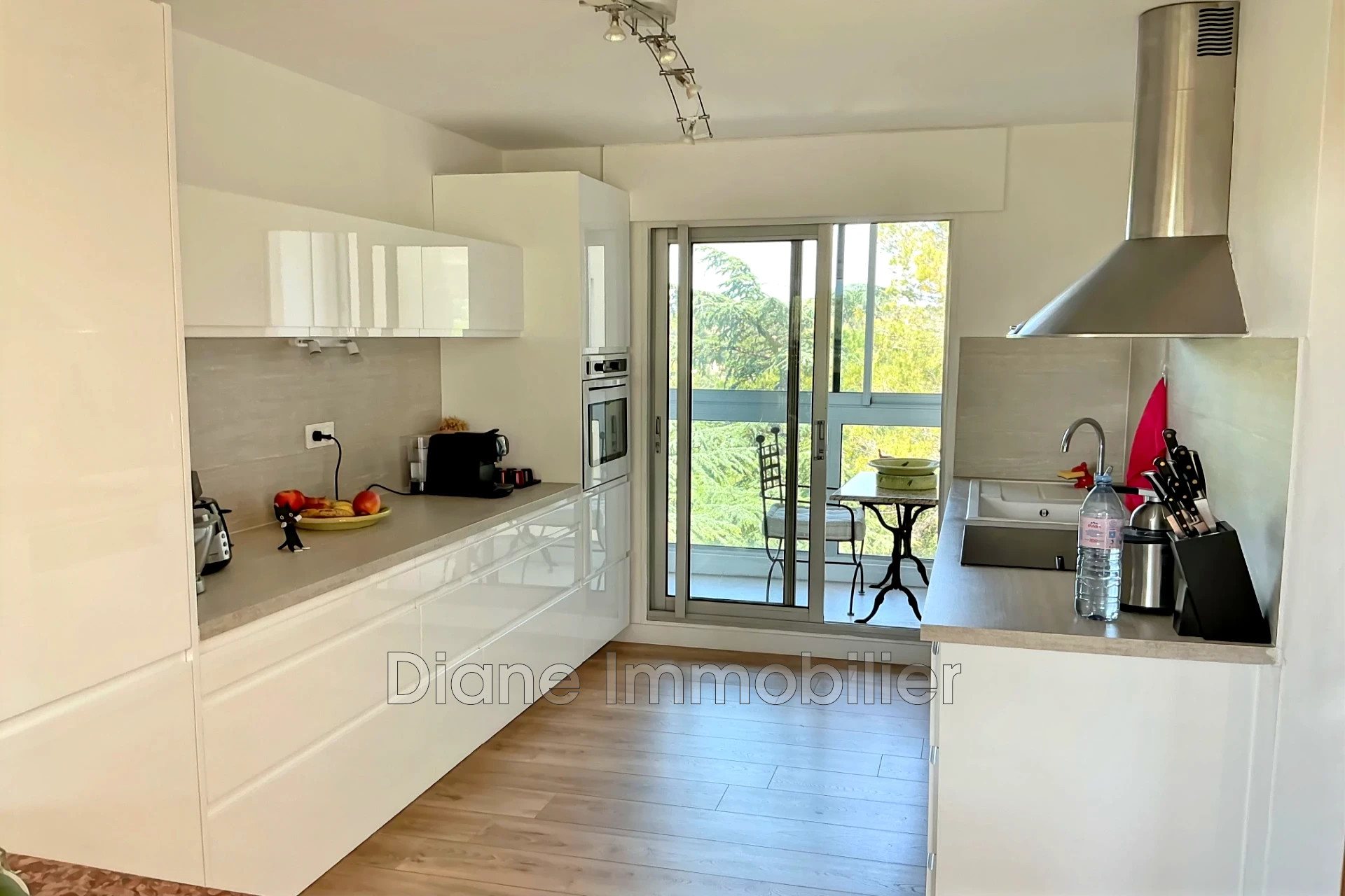 Appartement à vendre, 111m², Nîmes