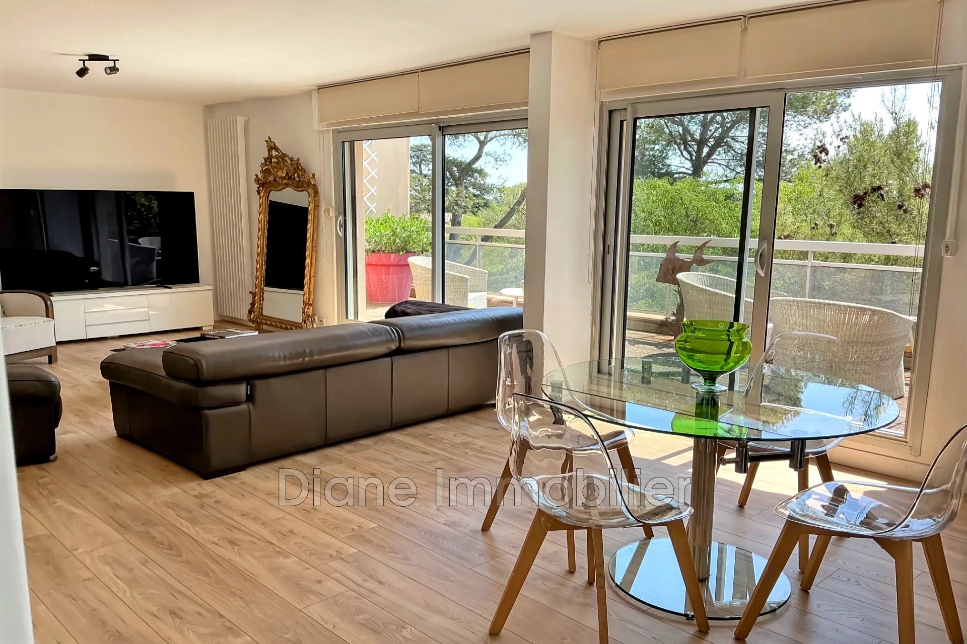 Appartement à vendre, 111m², Nîmes