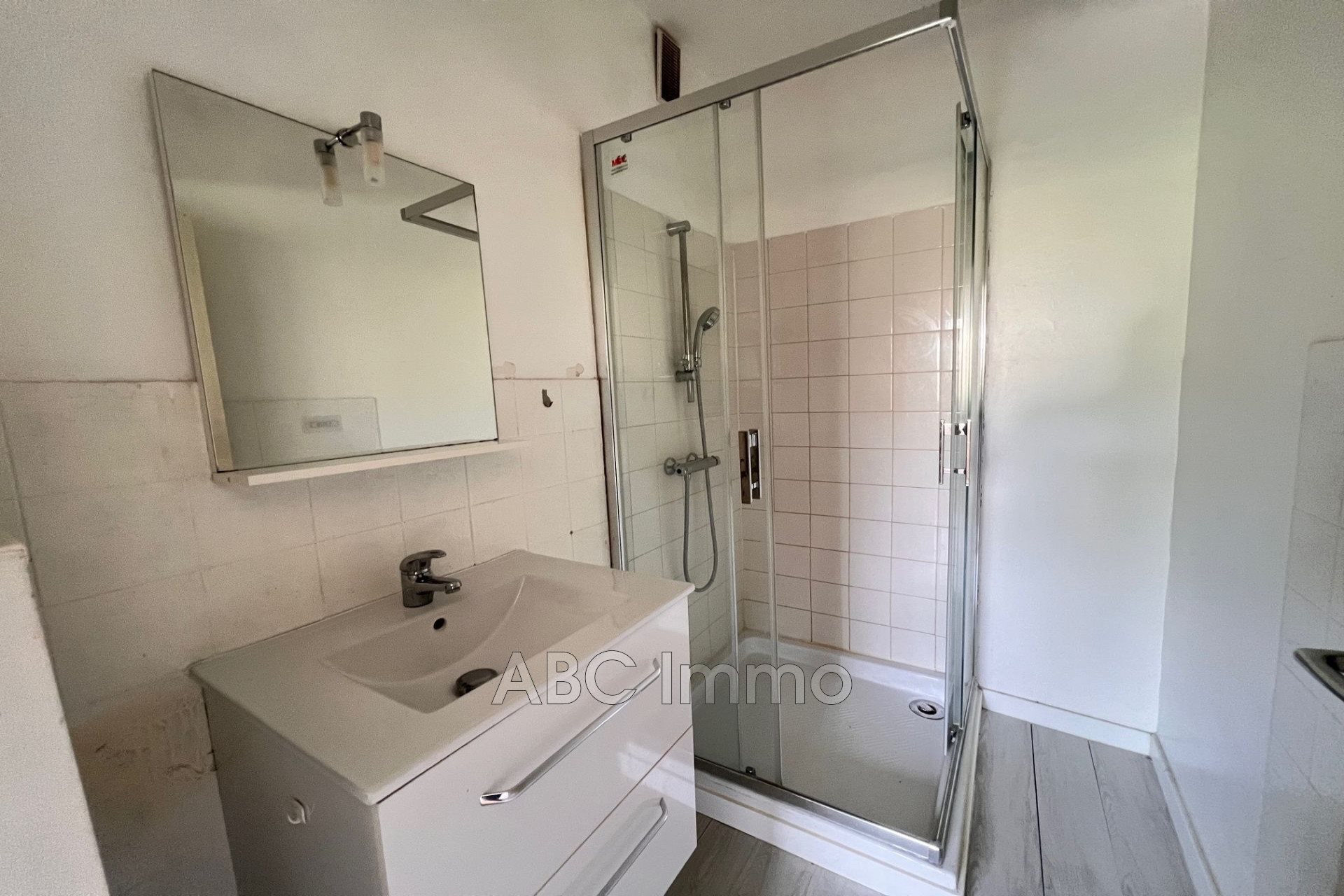 Appartement à louer, 38m², Aix-en-Provence