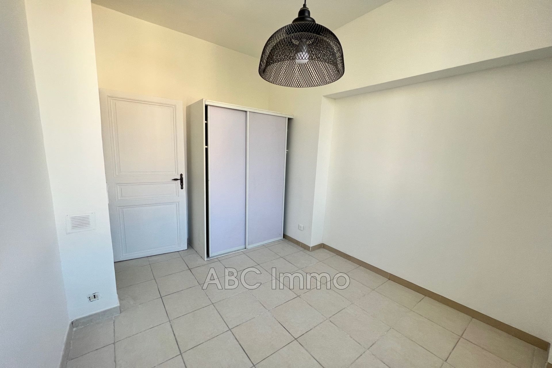 Appartement à louer, 27m², Aix-en-Provence