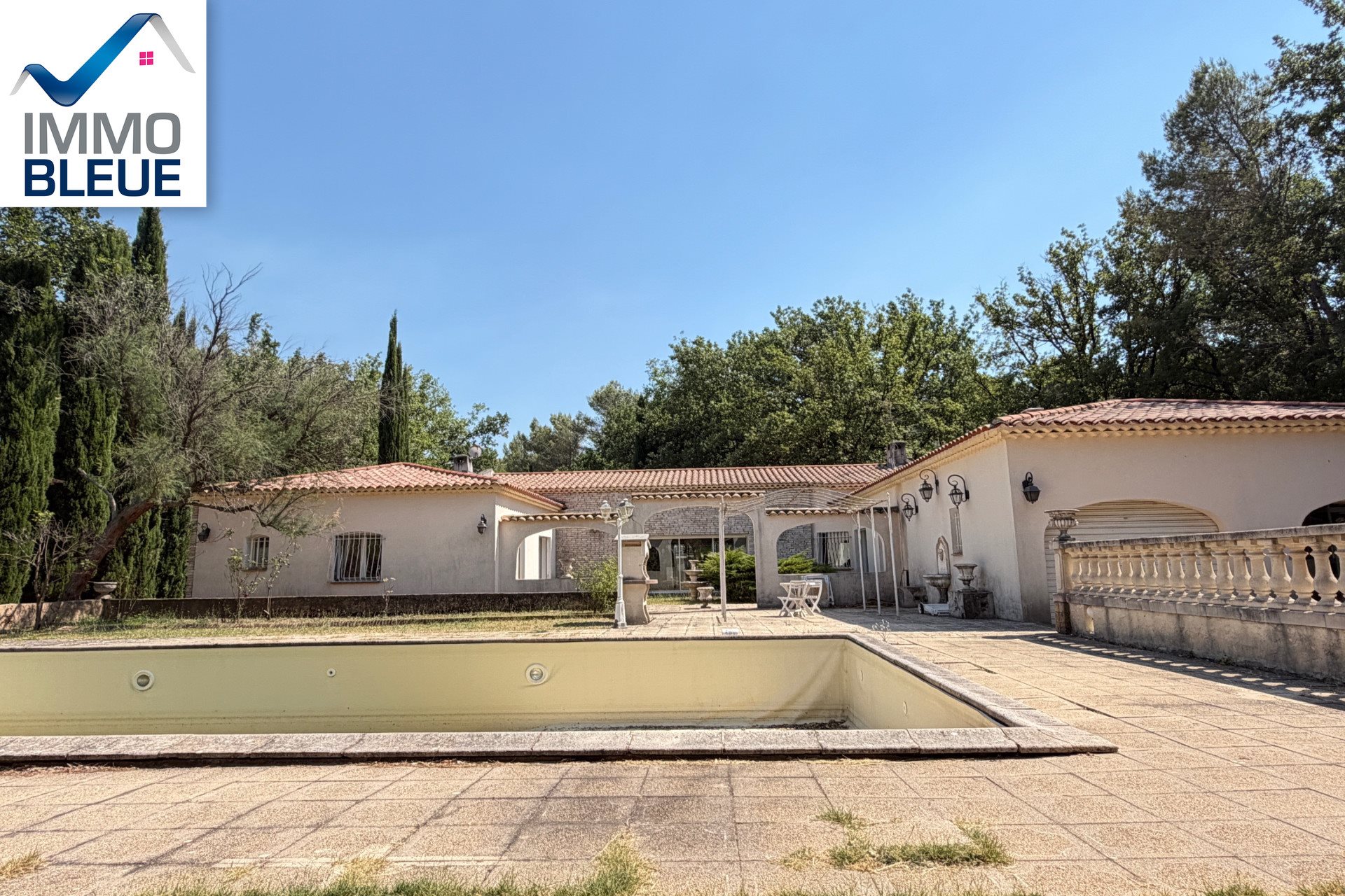 Maison à vendre, 252m², Peynier