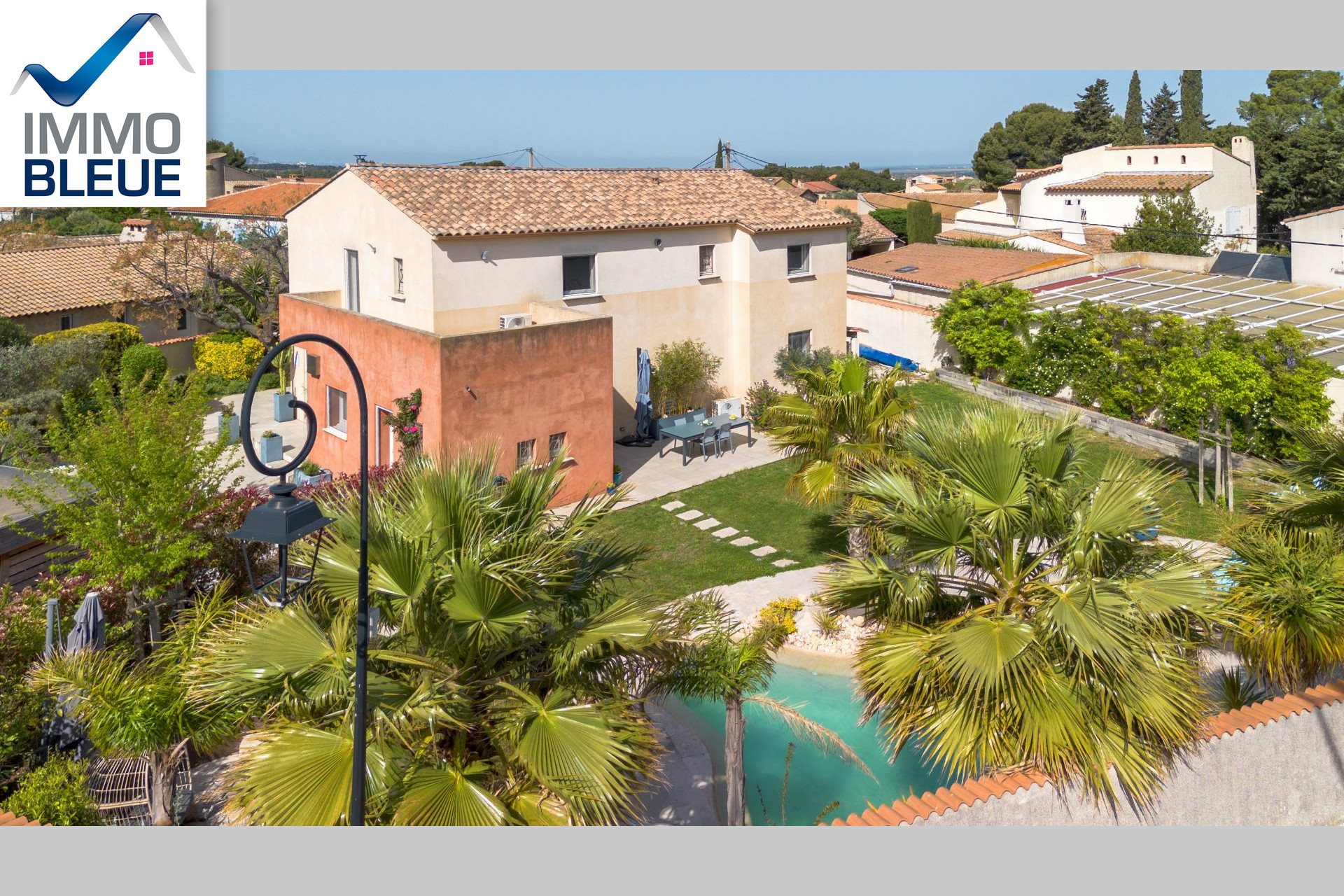 Maison à vendre, 270m², Saint-Mitre-les-Remparts