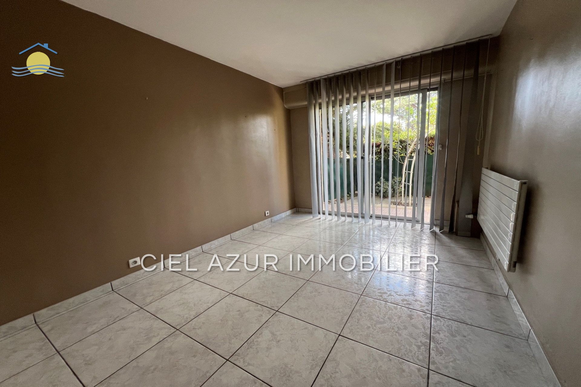 Appartement à louer, 58m², Antibes