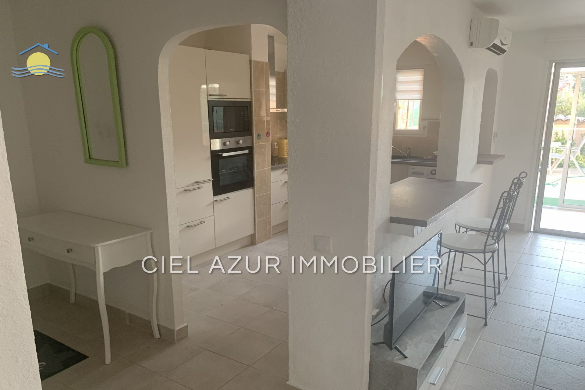 Appartement à louer, 50m², Golfe-Juan