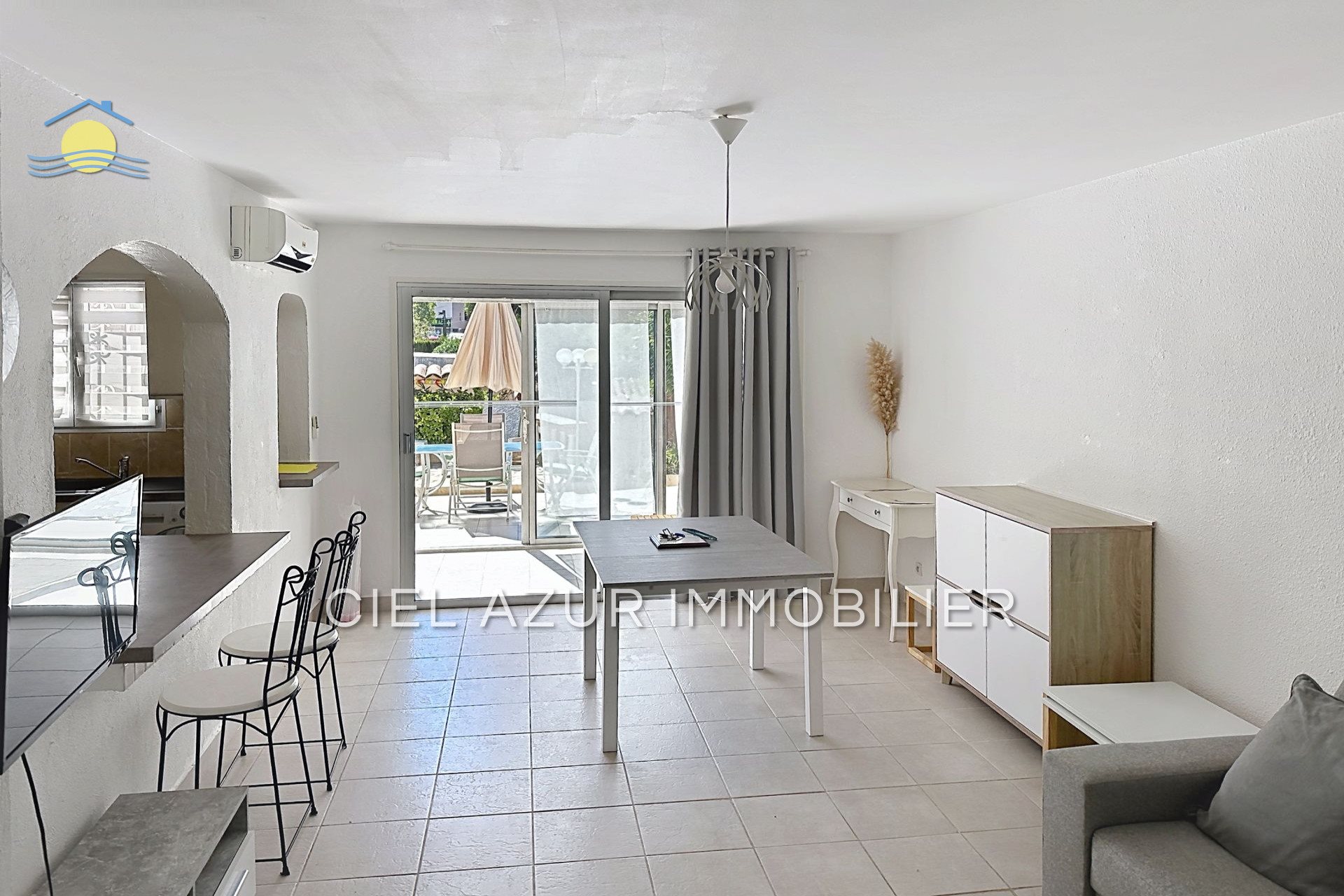 Appartement à louer, 50m², Golfe-Juan