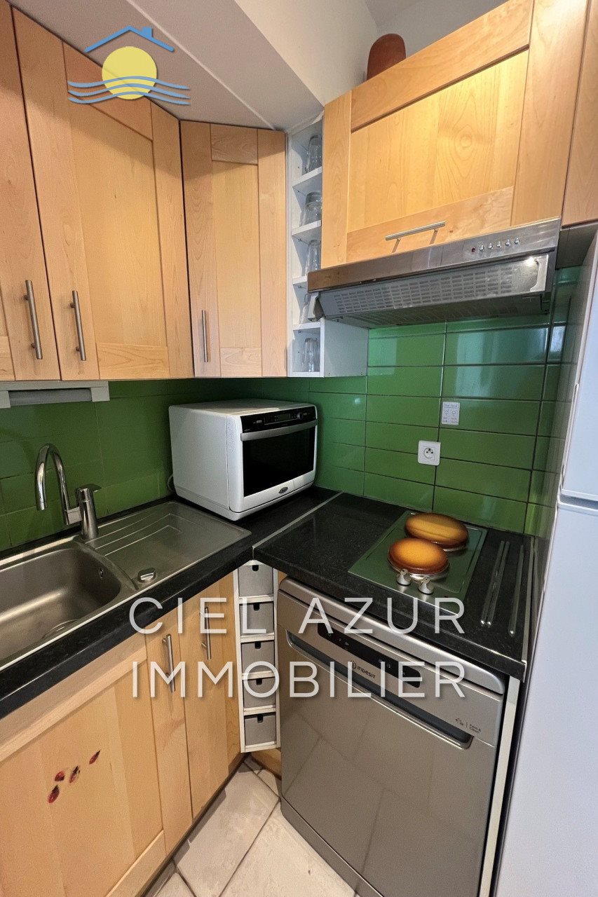 Appartement à louer, 32m², Juan-les-Pins