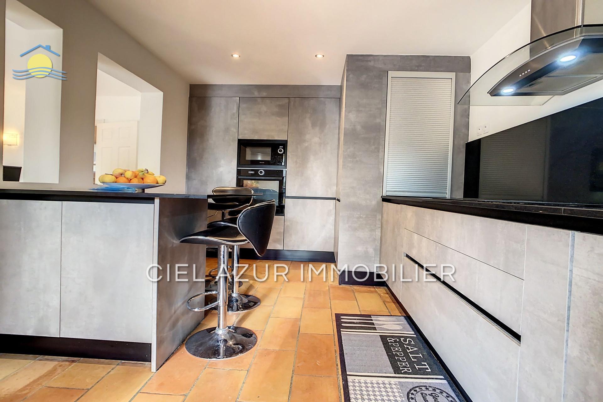 Maison à vendre, 211m², Mougins