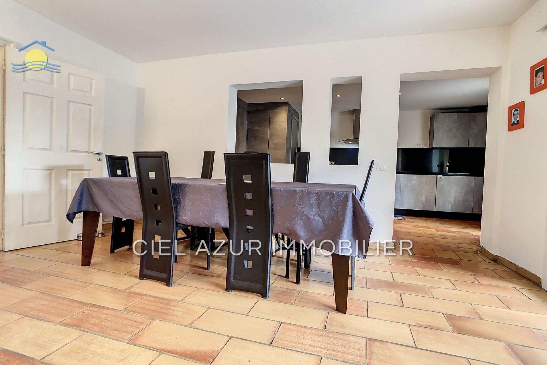 Maison à vendre, 211m², Mougins
