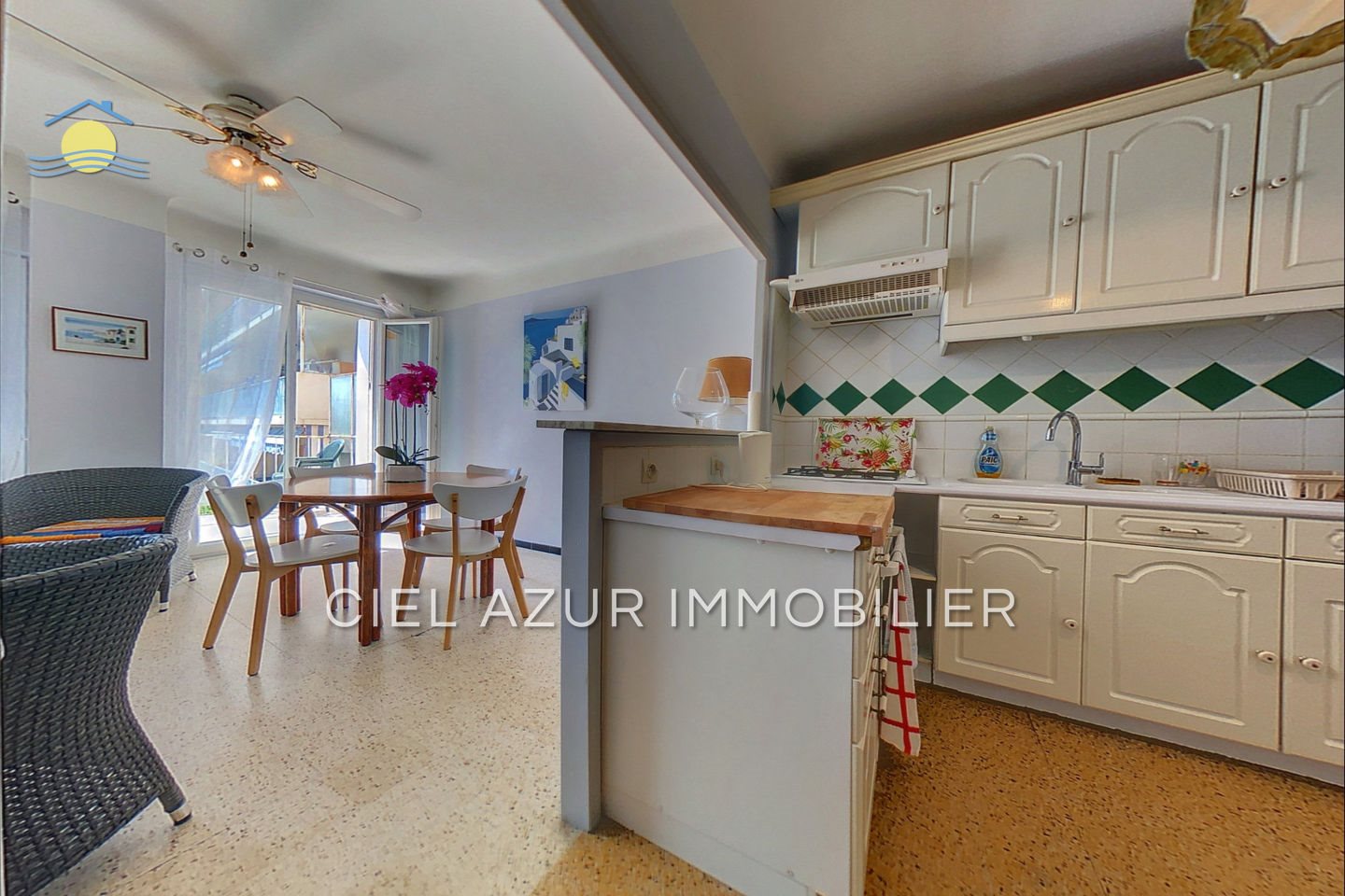 Appartement à louer, 55m², Juan-les-Pins
