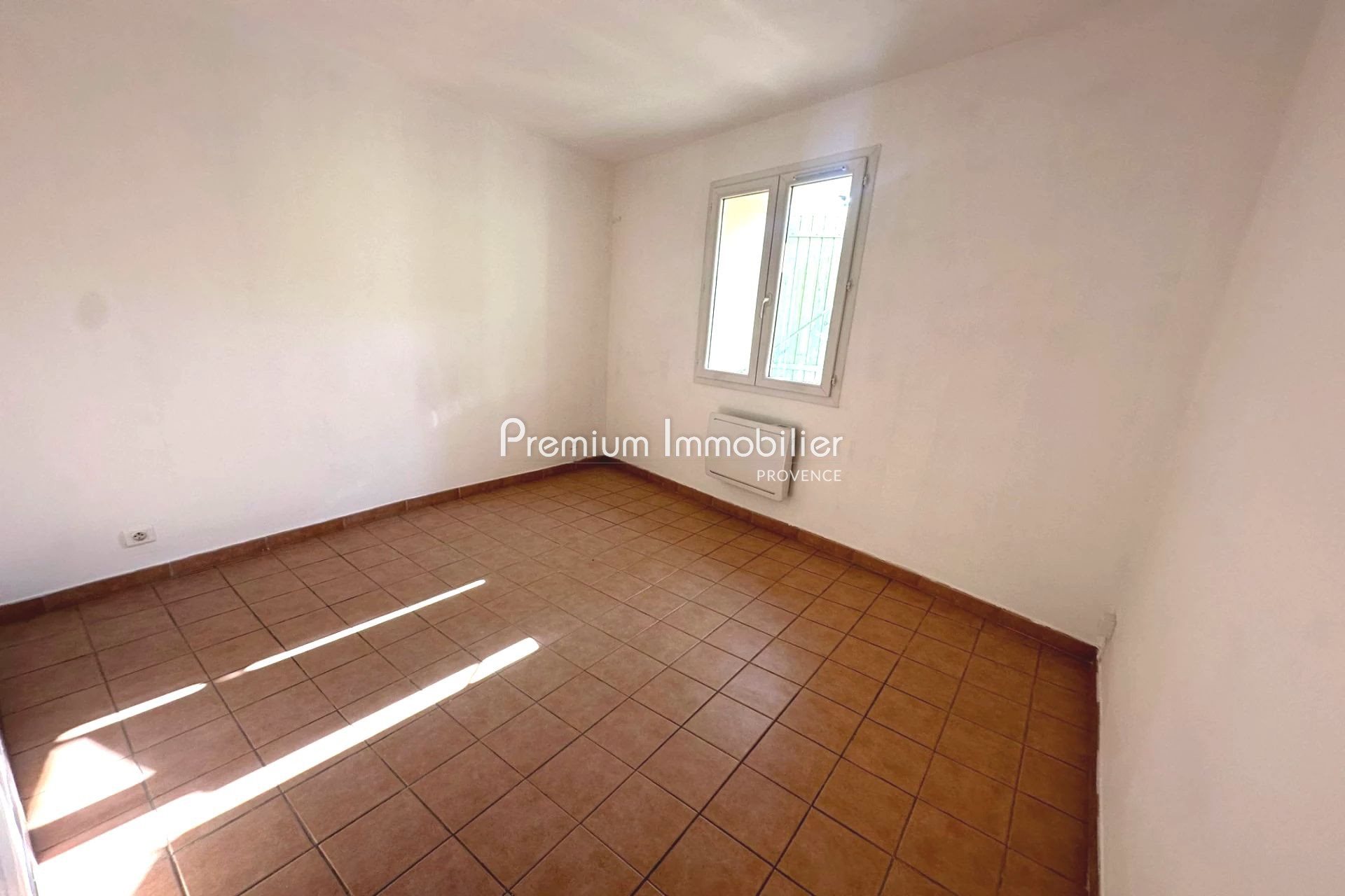 Appartement à vendre, 41m², Le Puy-Sainte-Réparade