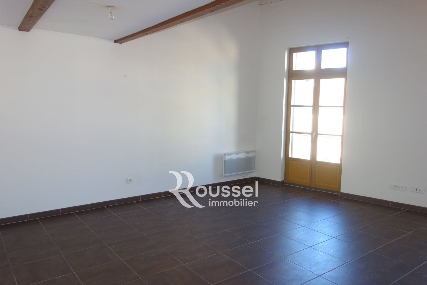 Appartement à louer, 90m², Poussan
