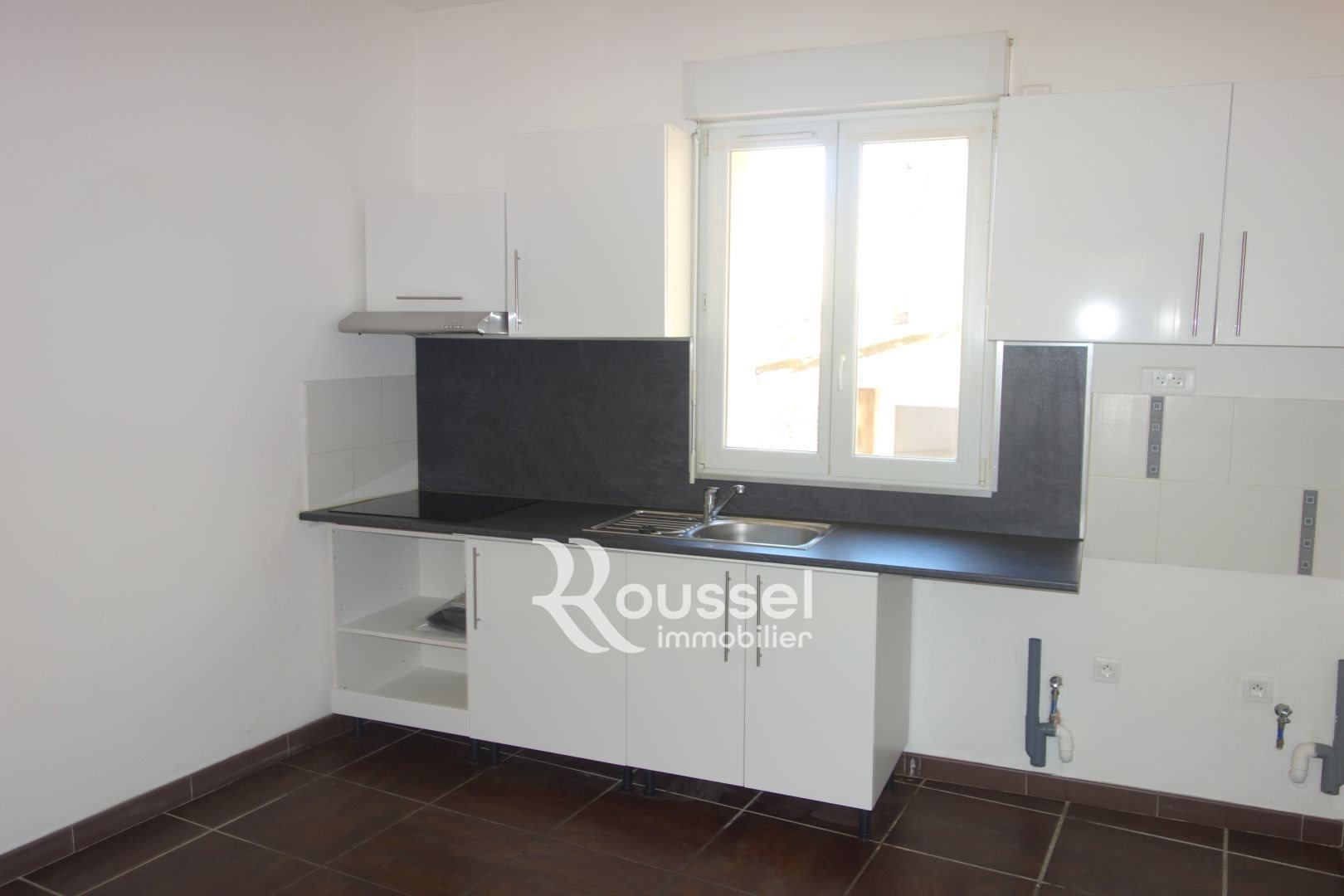 Appartement à louer, 90m², Poussan