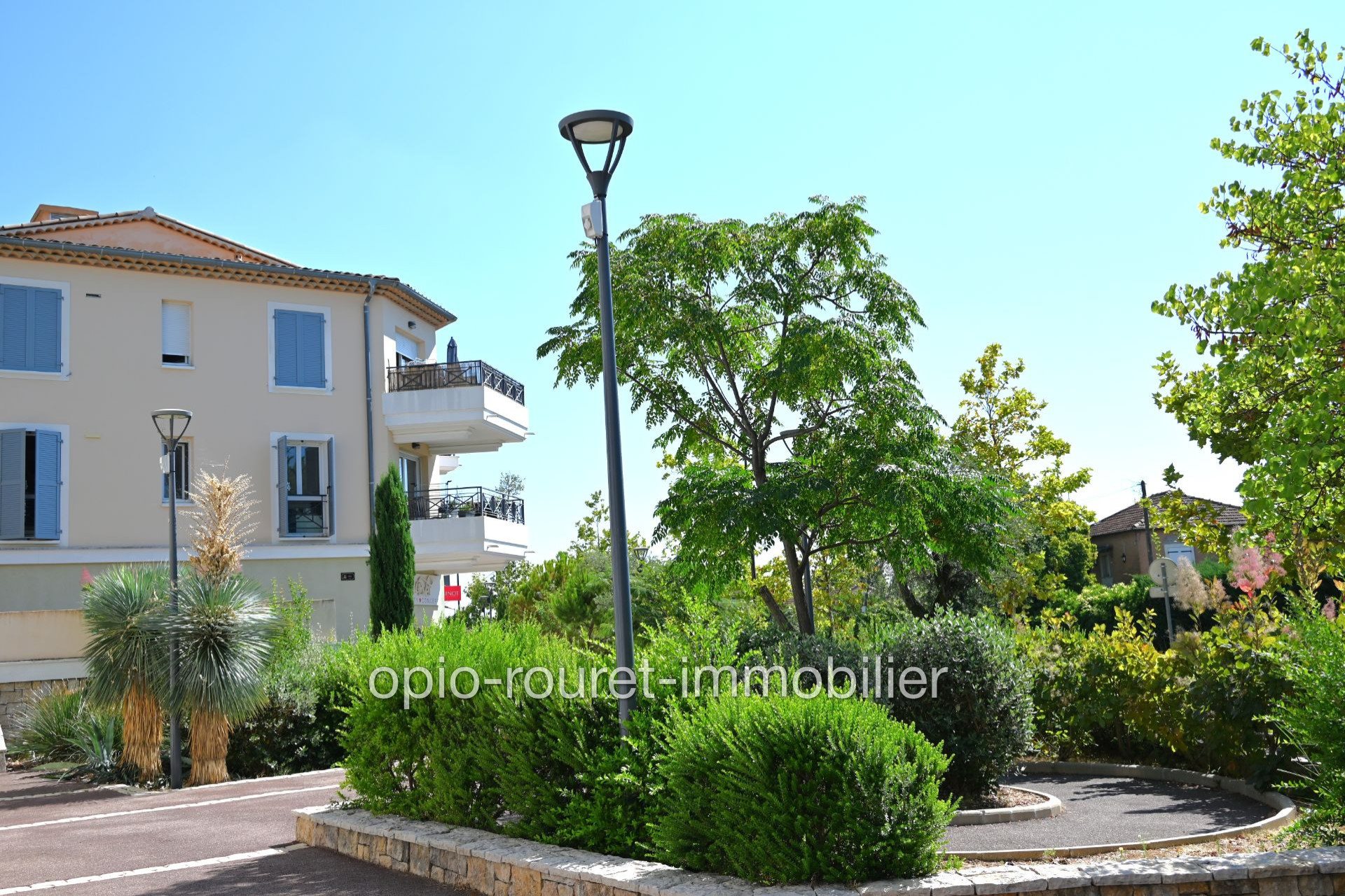 Appartement à vendre, 66m², Le Rouret