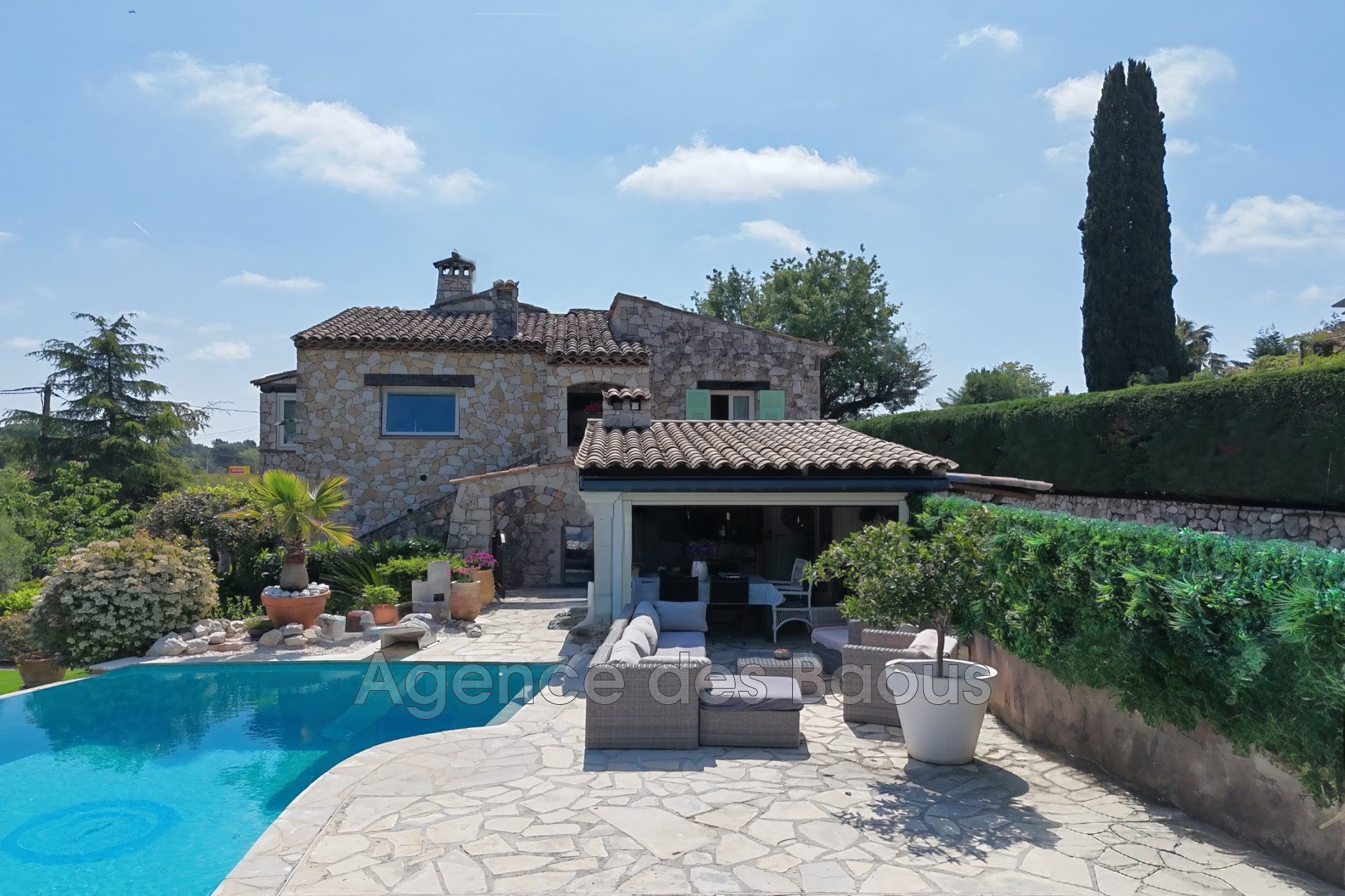 Maison à vendre, 260m², La Gaude