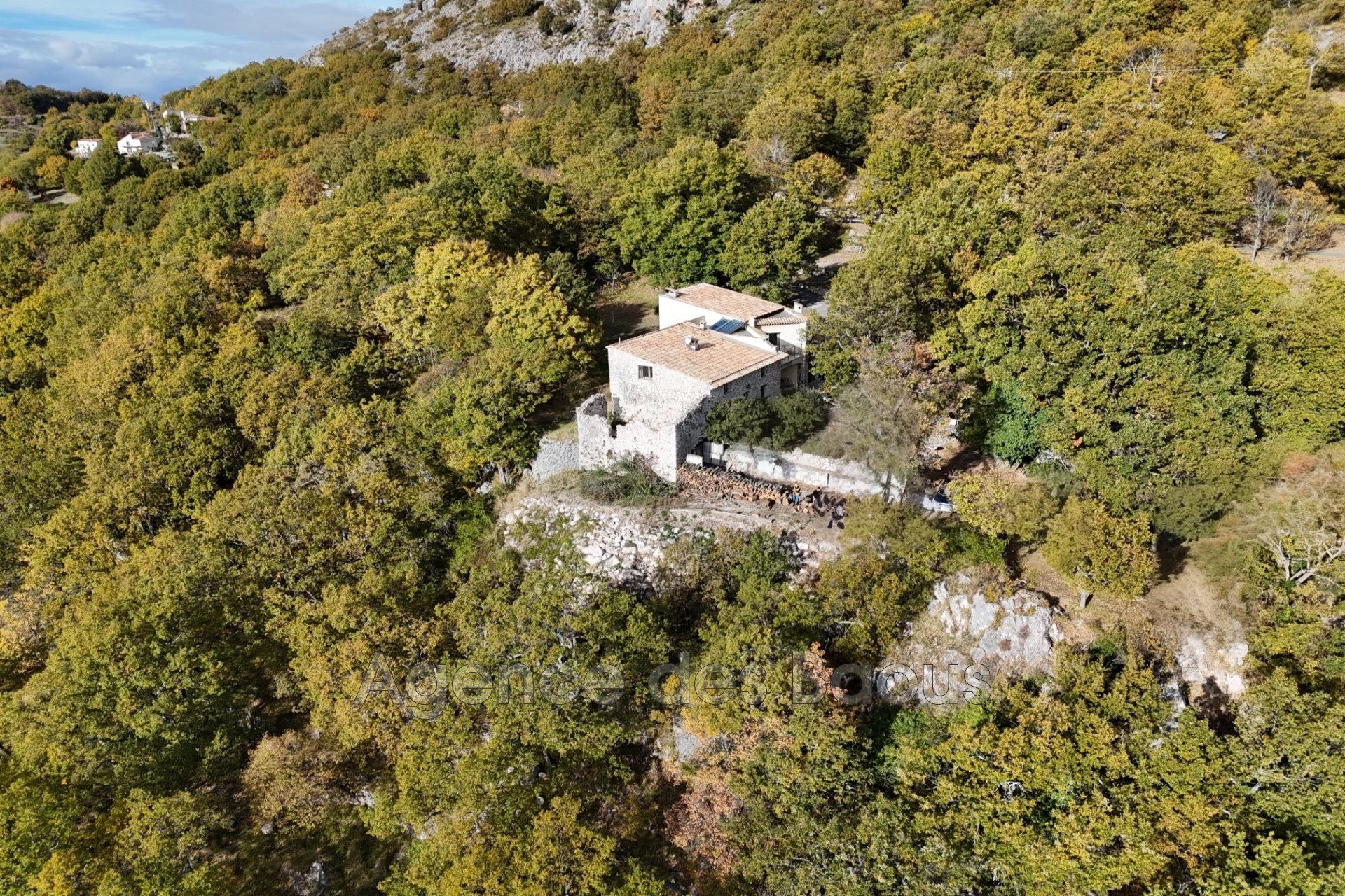 Maison à vendre, 222m², Coursegoules