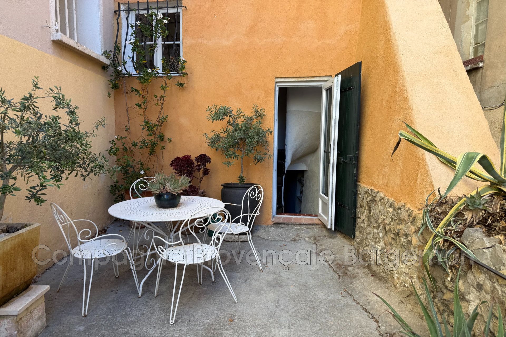 Maison à vendre, 97m², Callas
