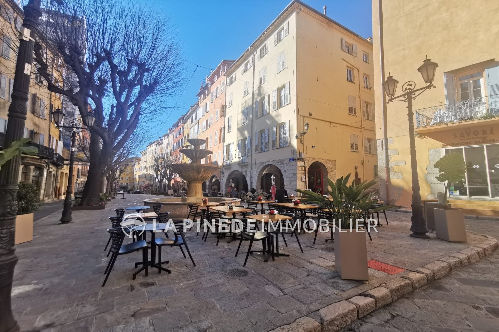 Appartement à louer, 16m², Grasse