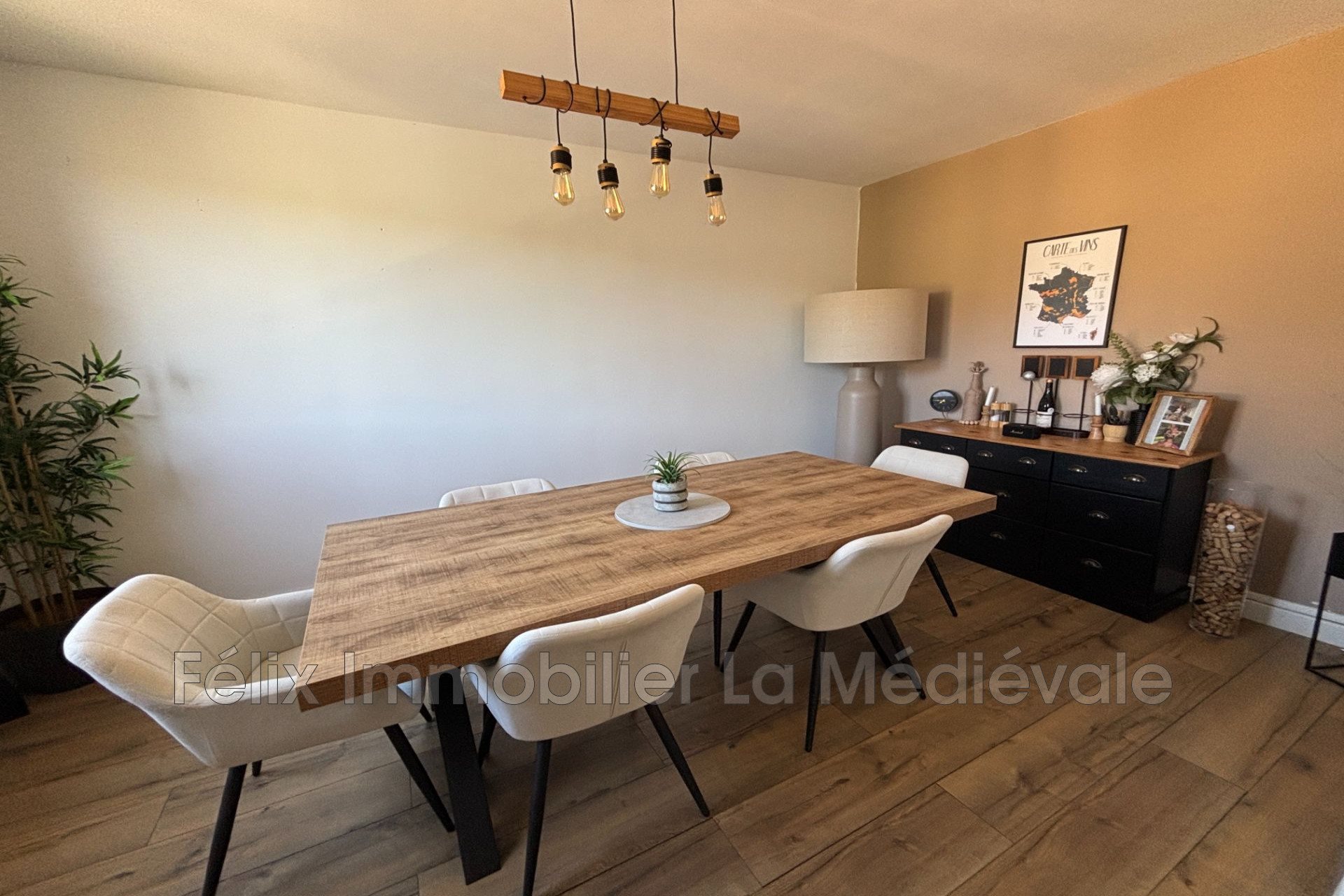 Appartement à vendre, 97m², Sarlat-la-Canéda