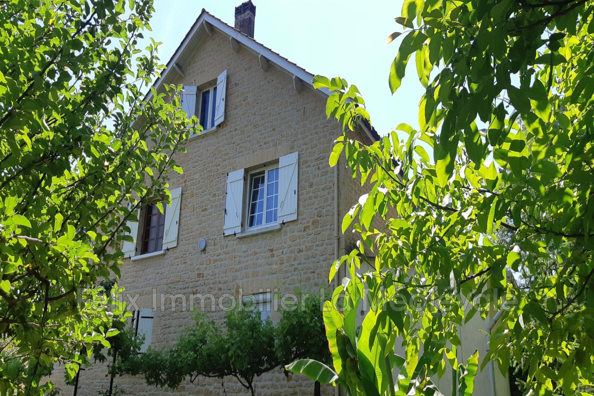 Maison à vendre, 4m², Sarlat-la-Canéda