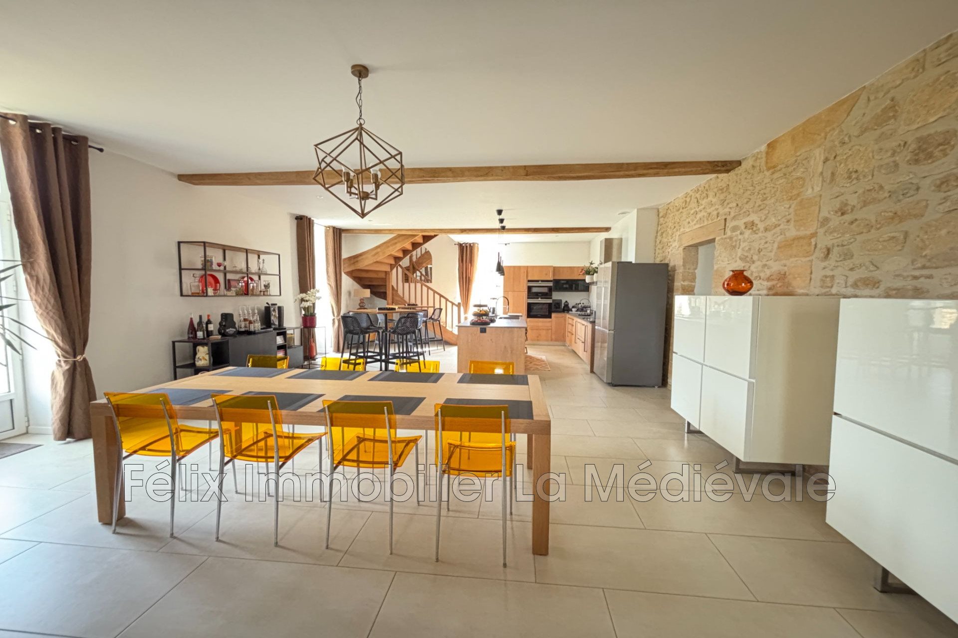 Maison à vendre, 218m², Sarlat-la-Canéda