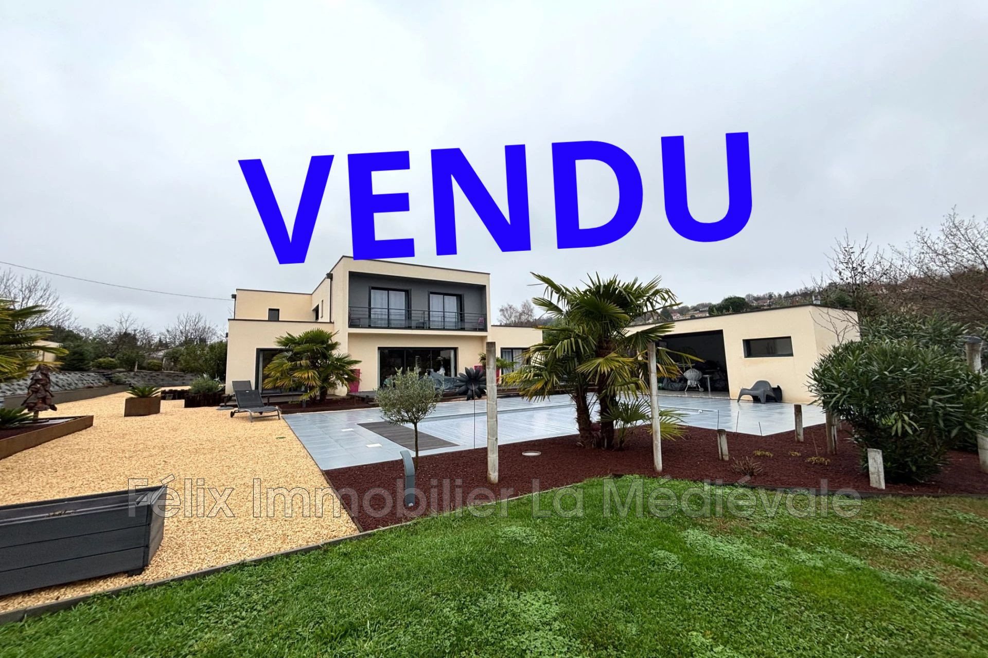 Maison à vendre, 236m², Sarlat-la-Canéda