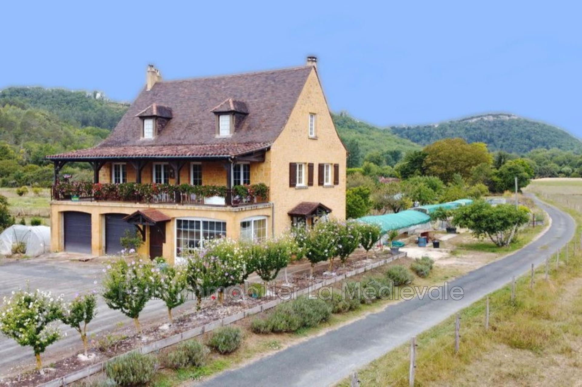 Maison à vendre, 119m², Saint-Cybranet