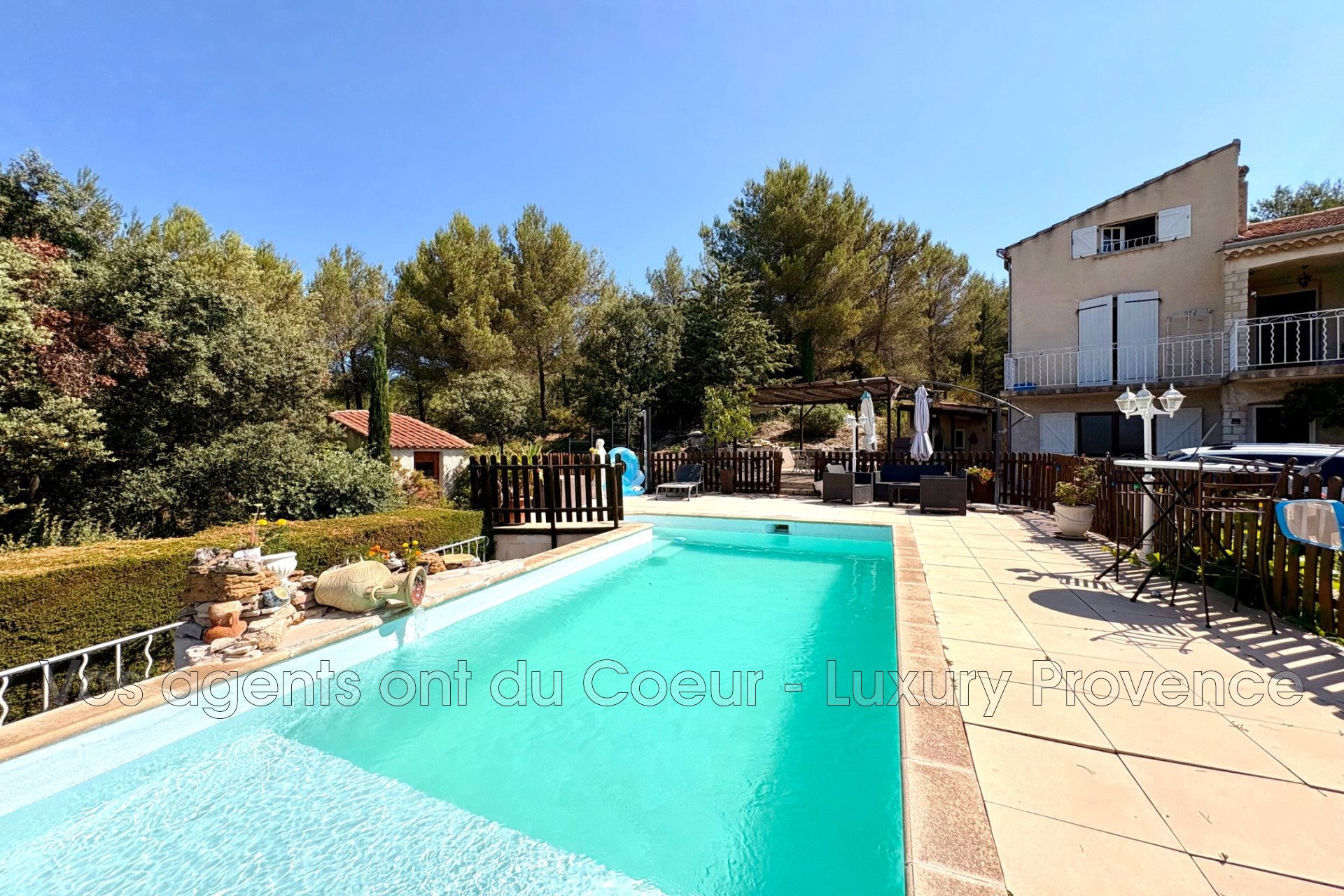 Maison à vendre, 190m², Simiane-Collongue