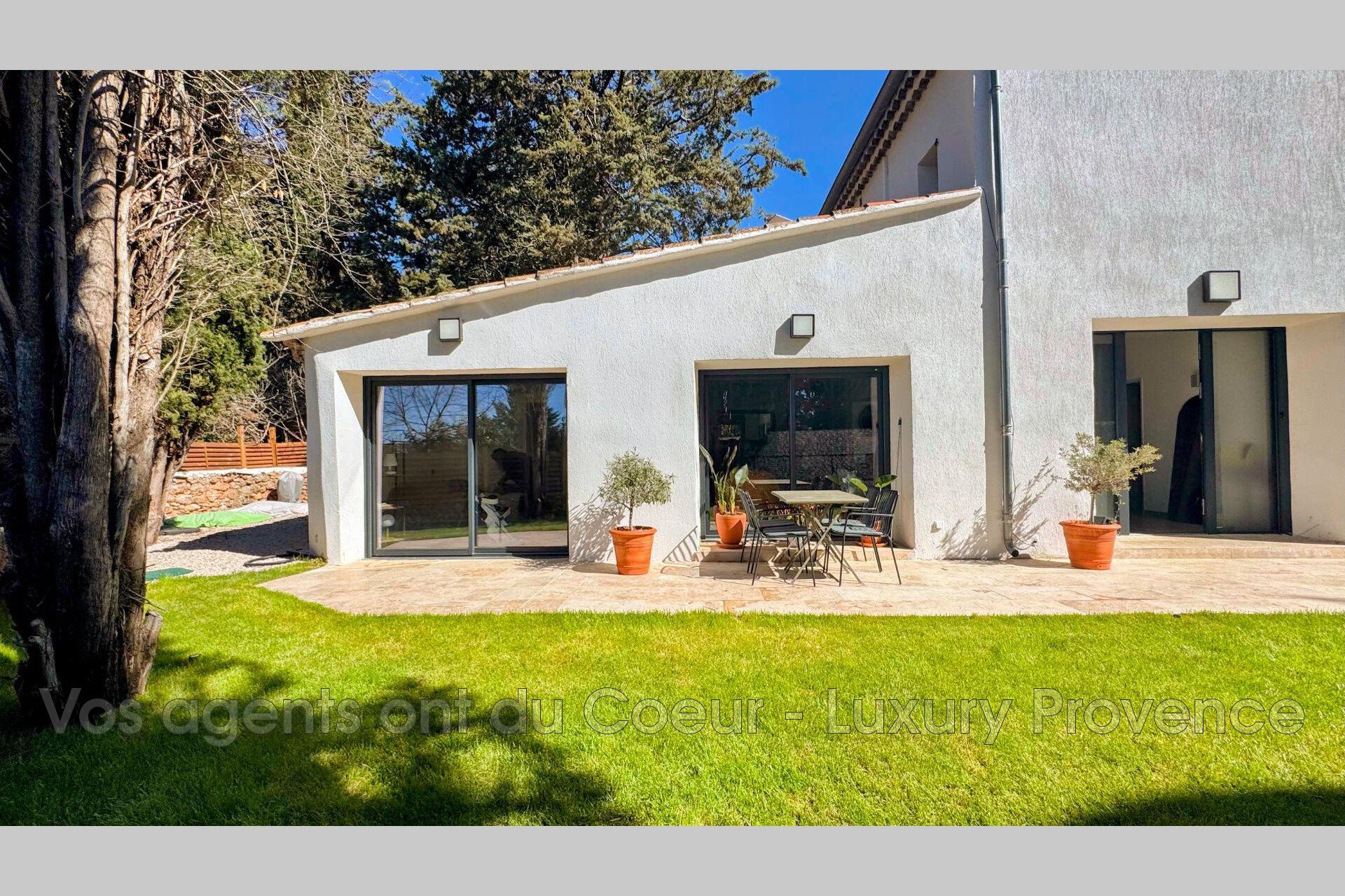Appartement à vendre, 72m², Le Tholonet