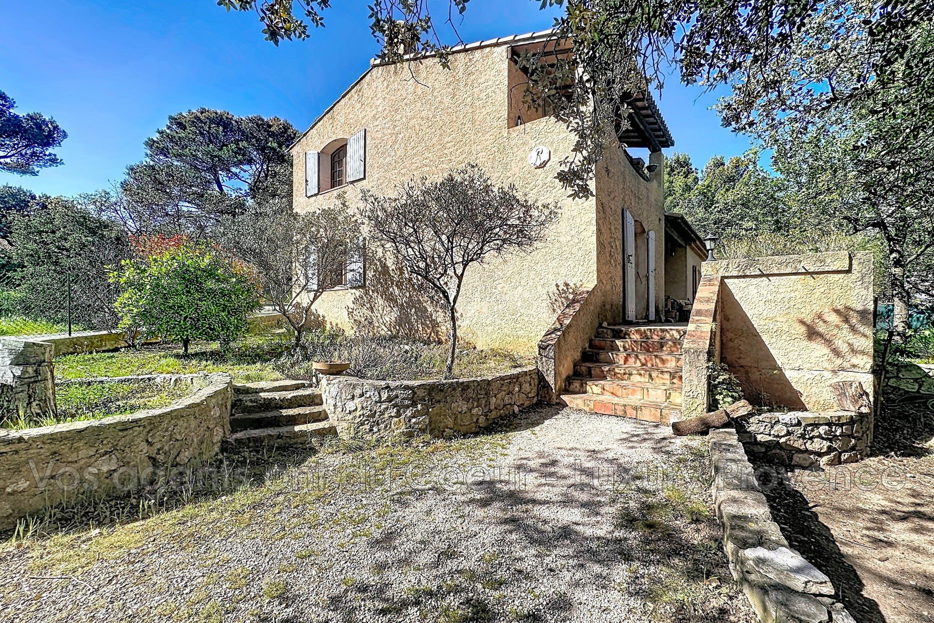 Maison à vendre, 141m², Puyloubier