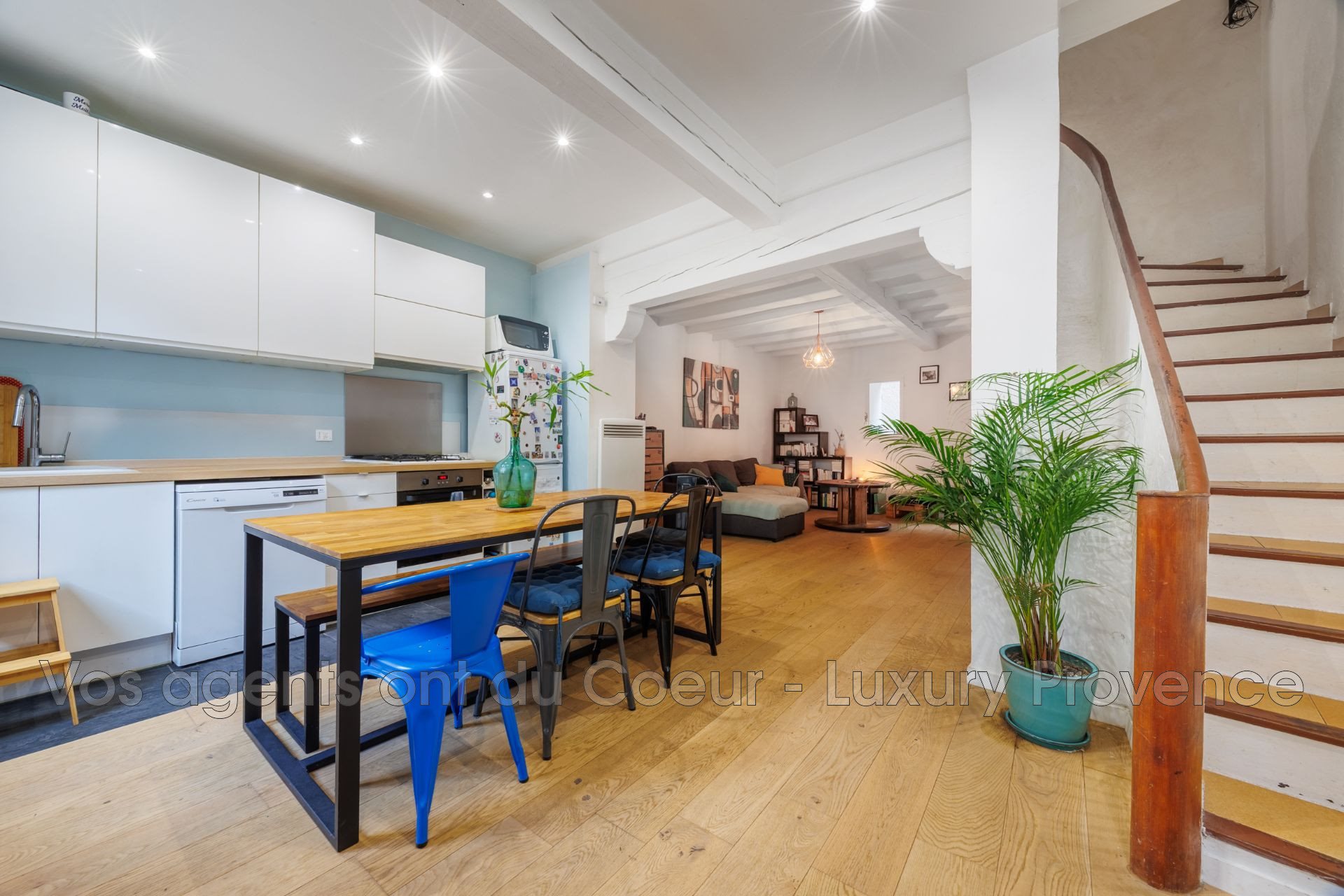 Maison à vendre, 120m², Simiane-Collongue