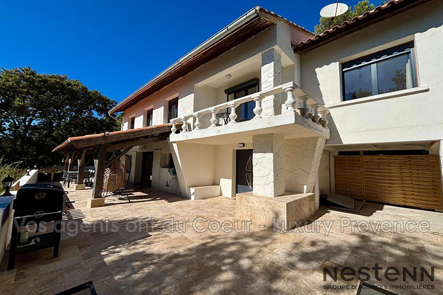 Maison à vendre, 140m², Belcodène