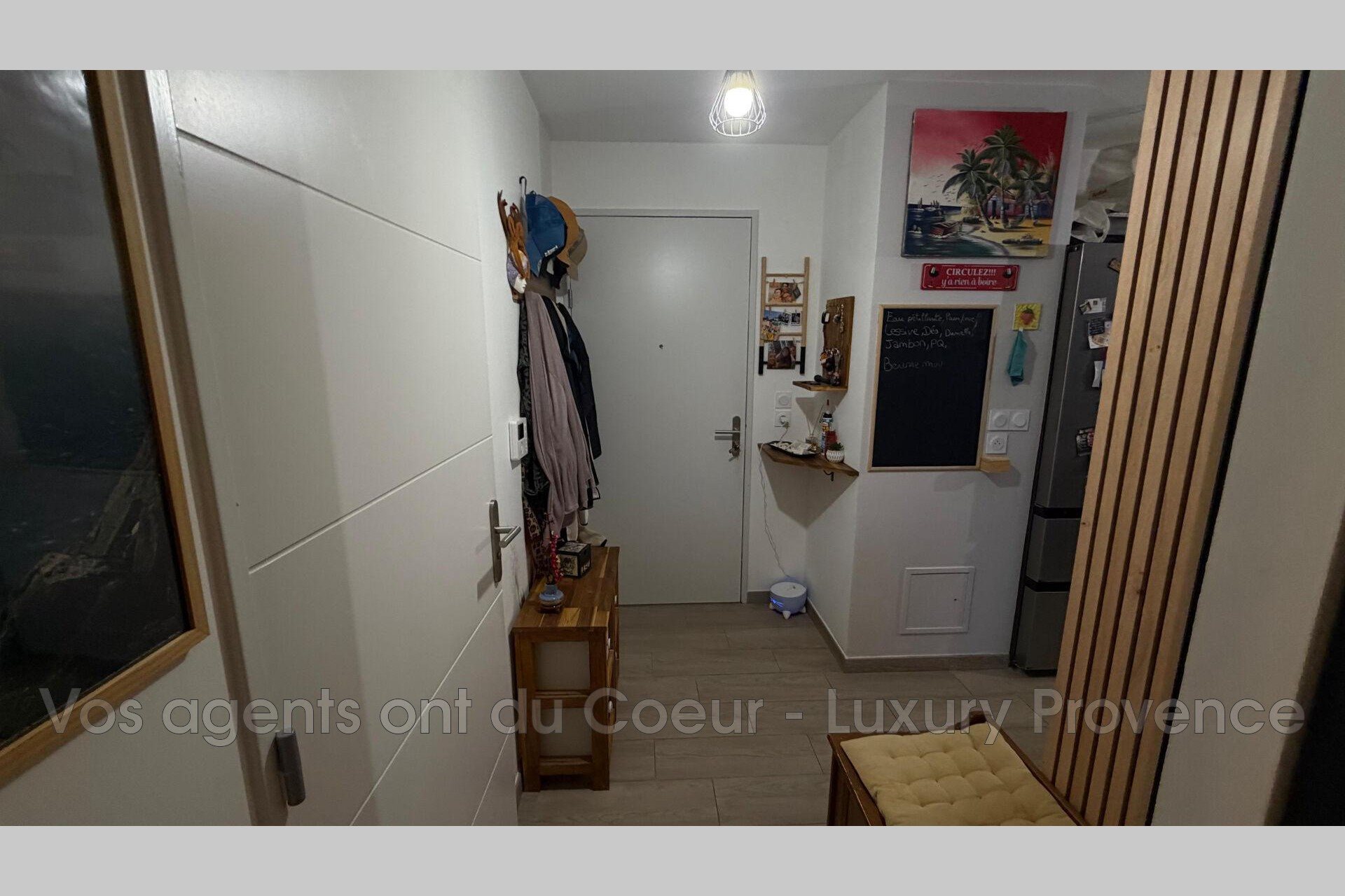 Appartement à vendre, 63m², Gardanne