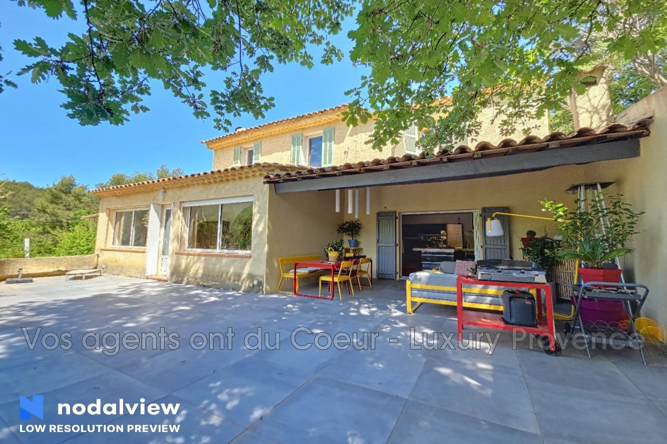 Maison à vendre, 170m², Simiane-Collongue