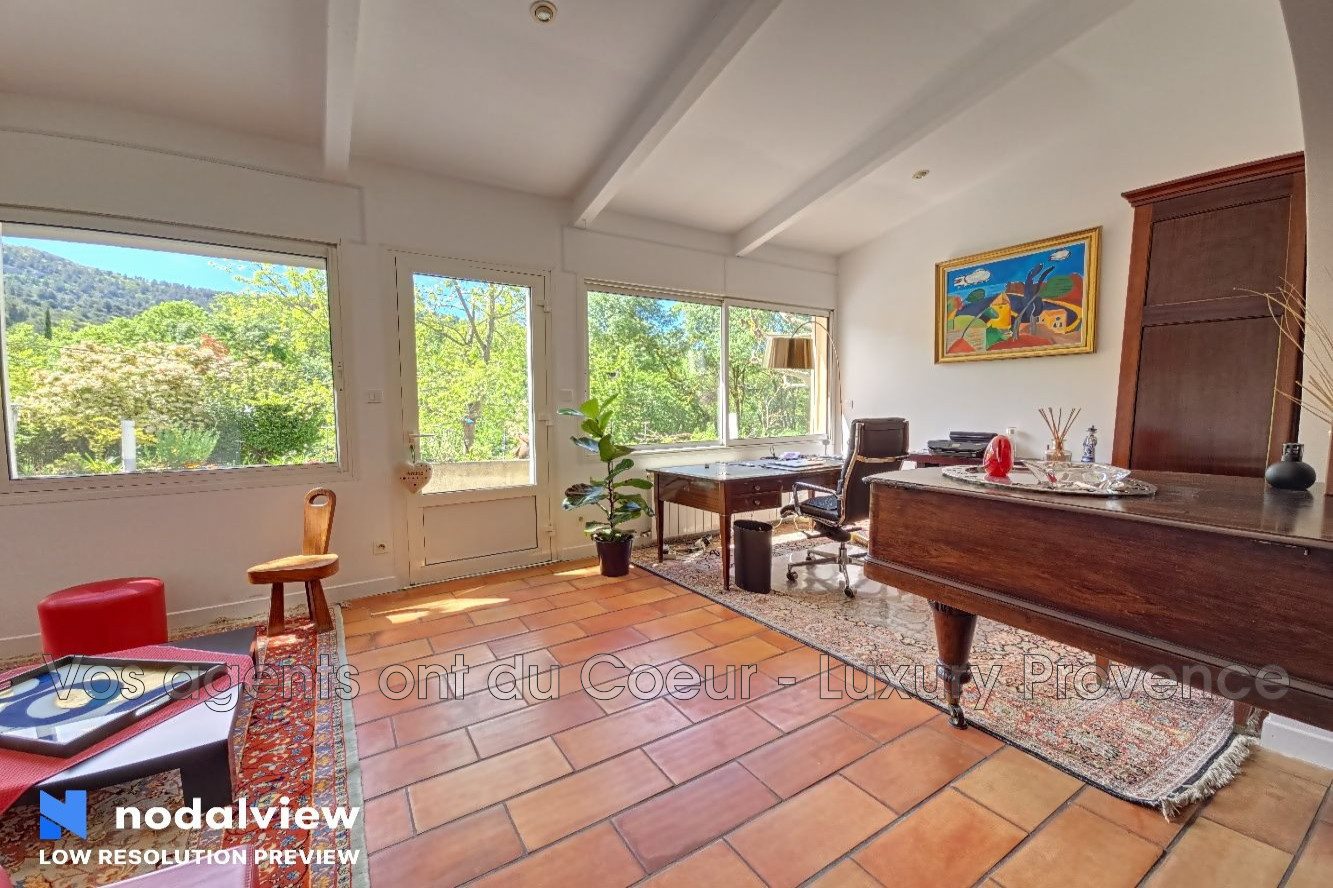 Maison à vendre, 170m², Simiane-Collongue