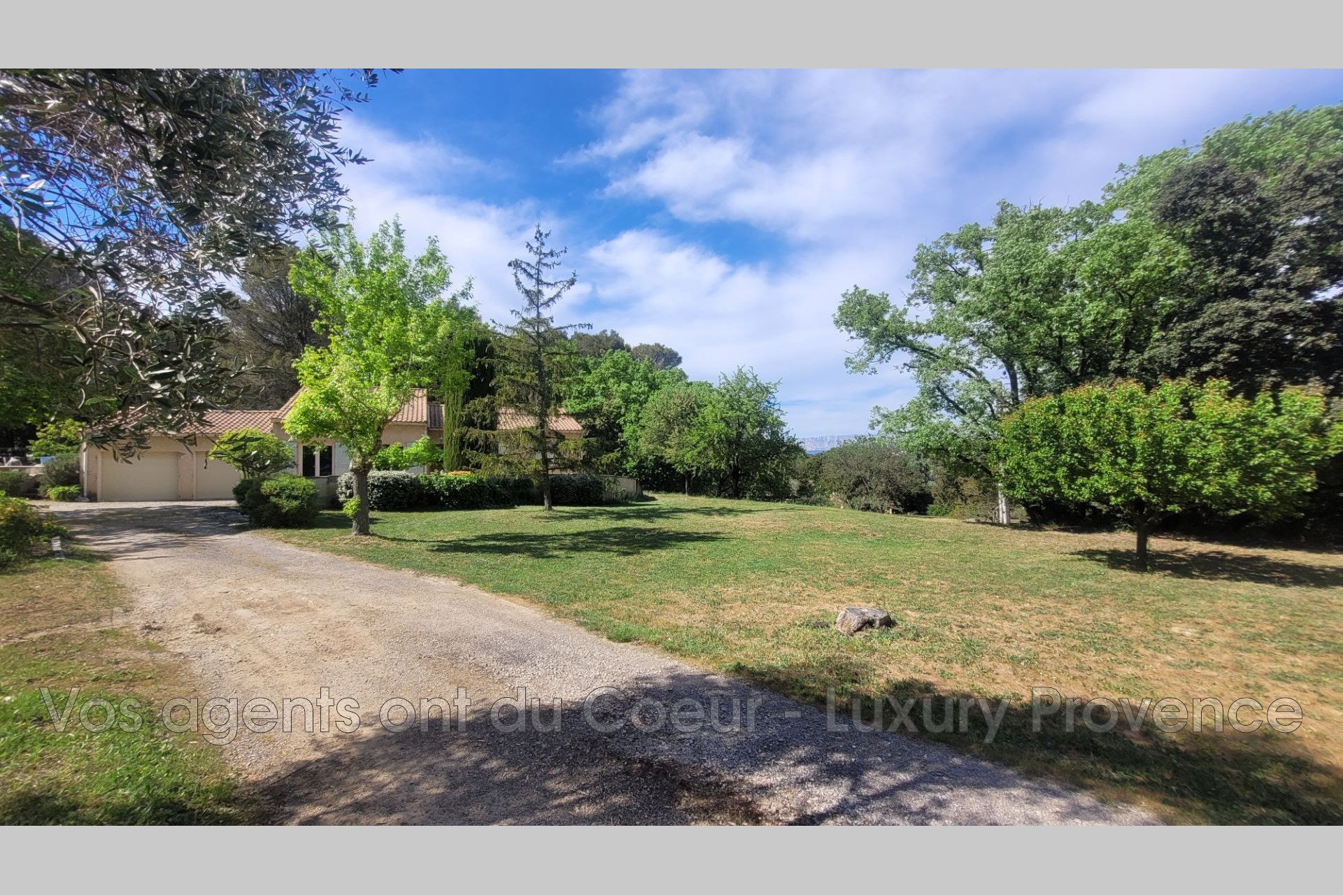 Maison à vendre, 120m², Belcodène