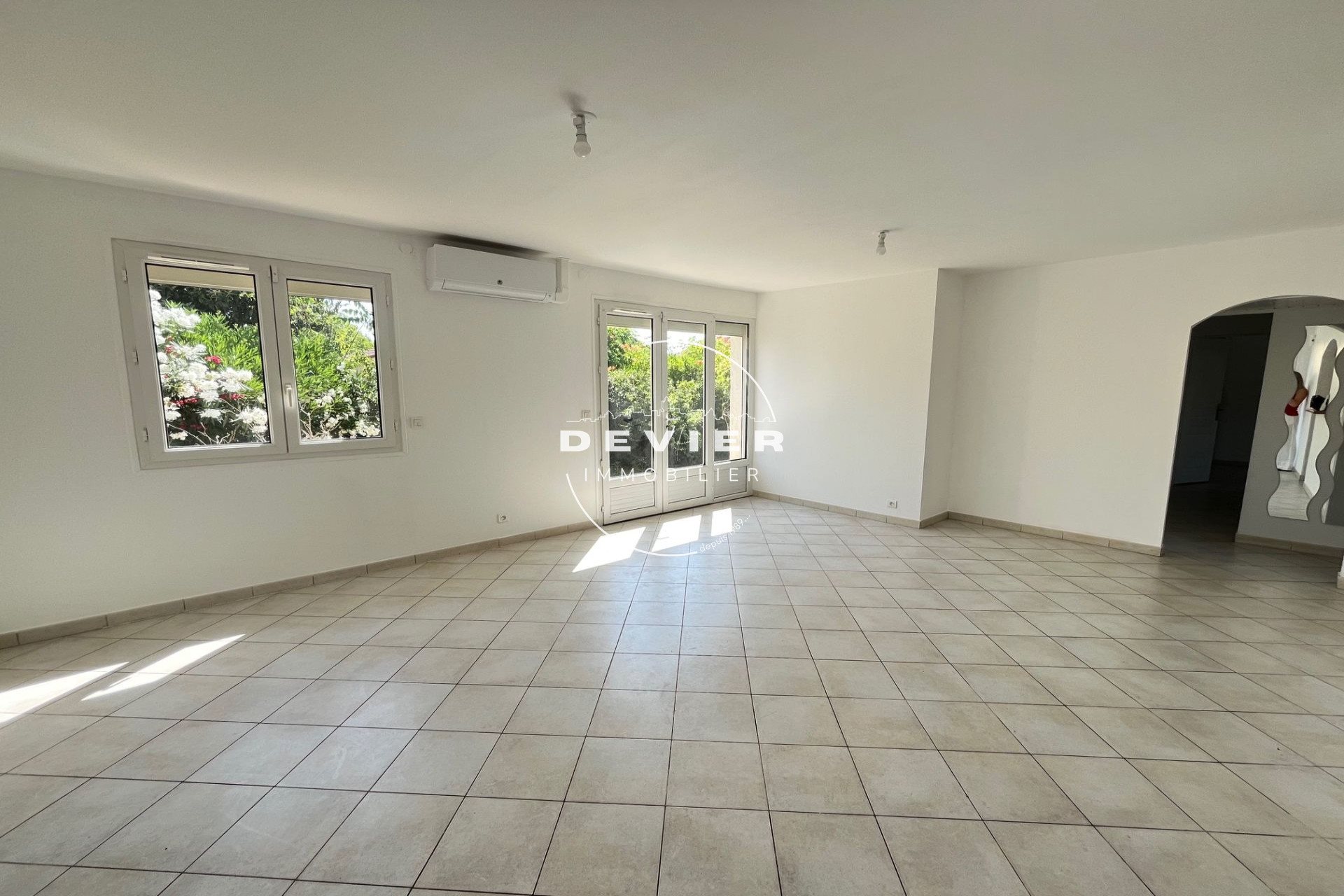 Maison à vendre, 85m², Saint-Brès