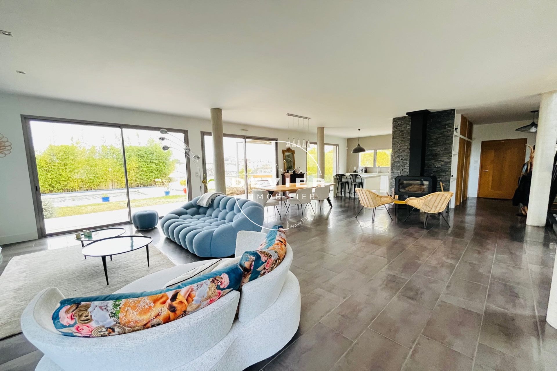 Maison à vendre, 170m², Saint-Geniès-des-Mourgues
