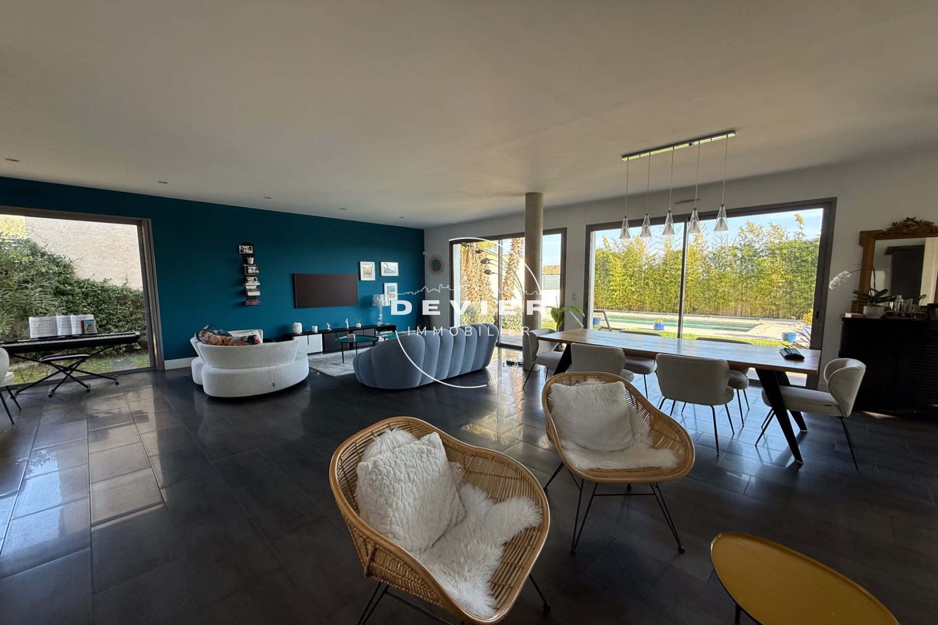 Maison à vendre, 170m², Saint-Geniès-des-Mourgues