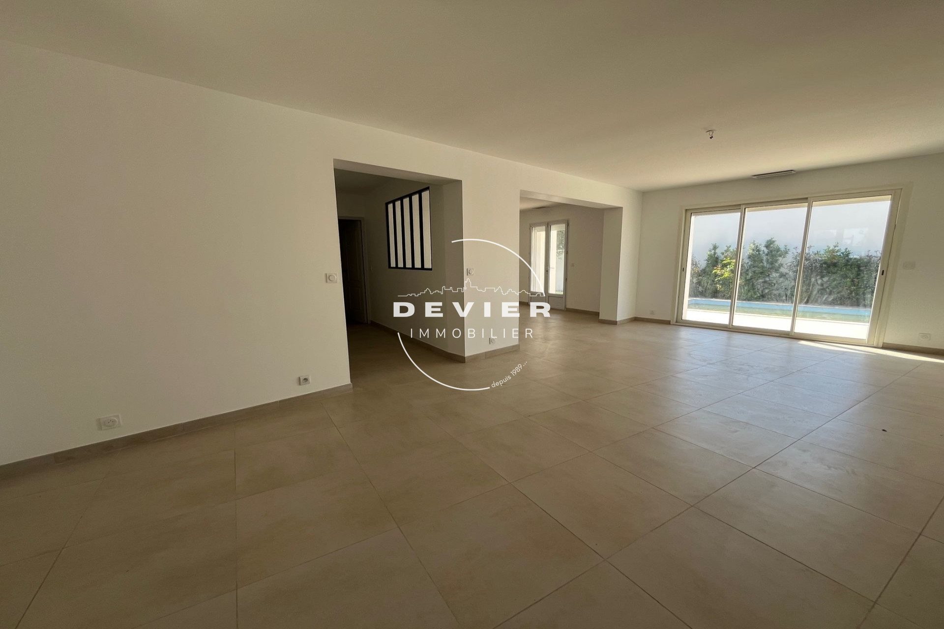 Maison à vendre, 120m², Le Cailar