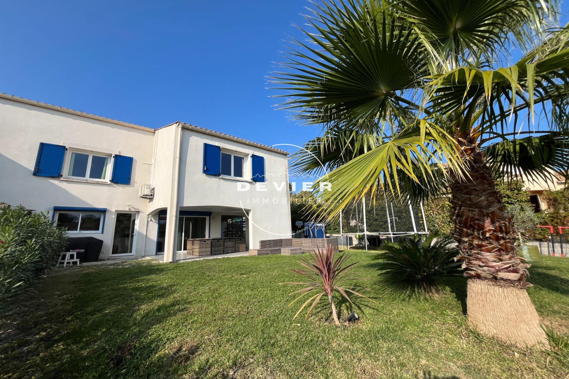 Maison à vendre, 170m², Saint-Geniès-des-Mourgues