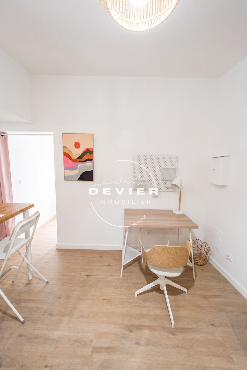 Appartement à louer, 24m², Castries