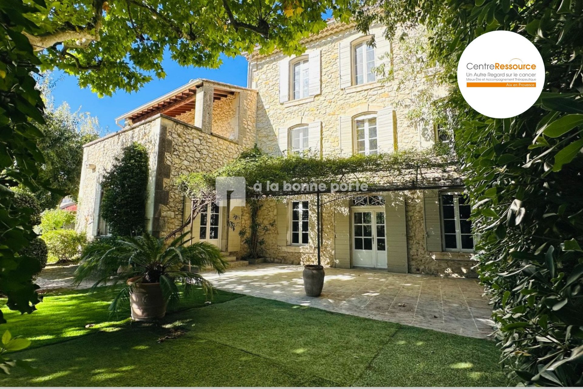Maison à vendre, 227m², Mérindol