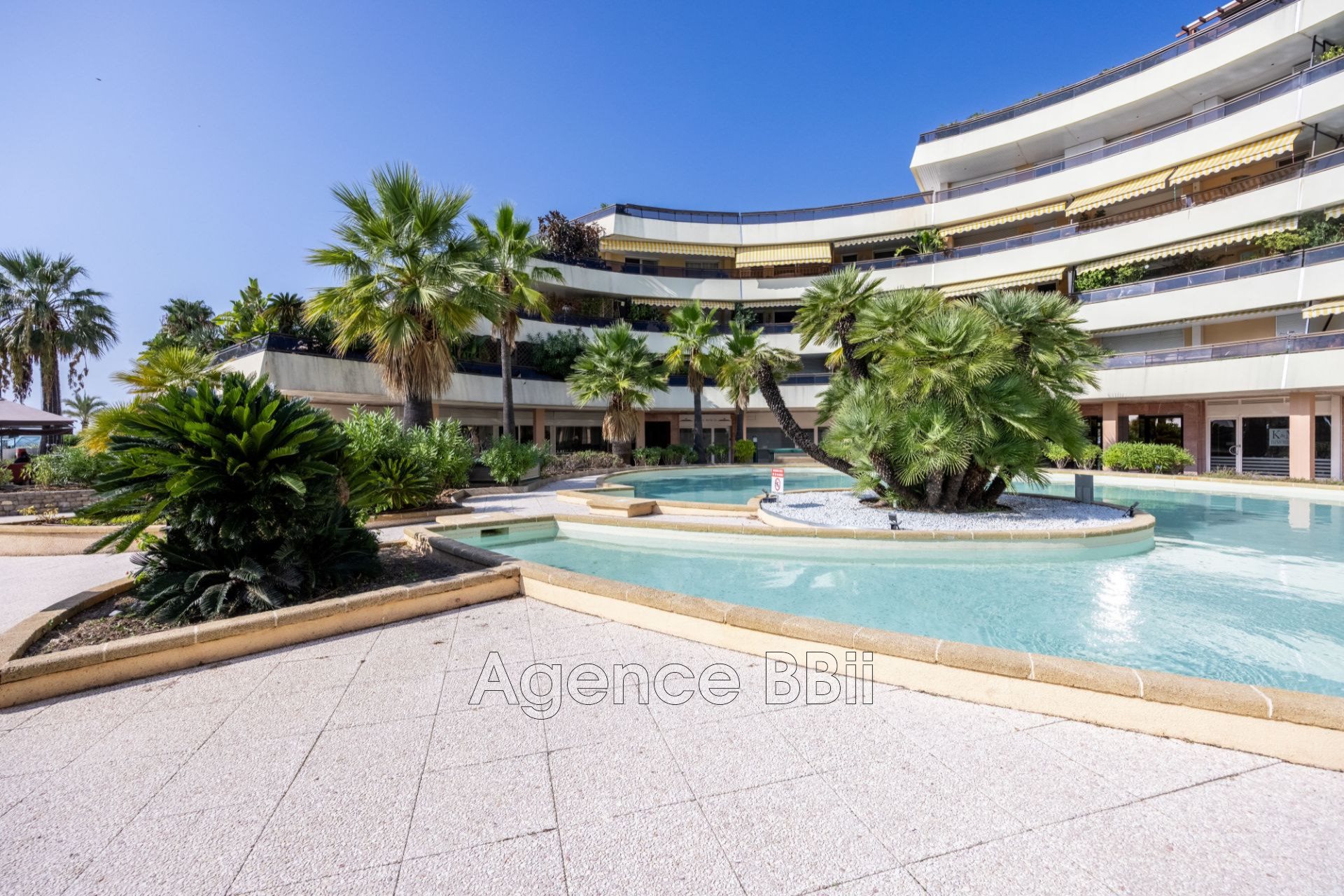 Appartement à vendre, 104m², Saint-Laurent-du-Var