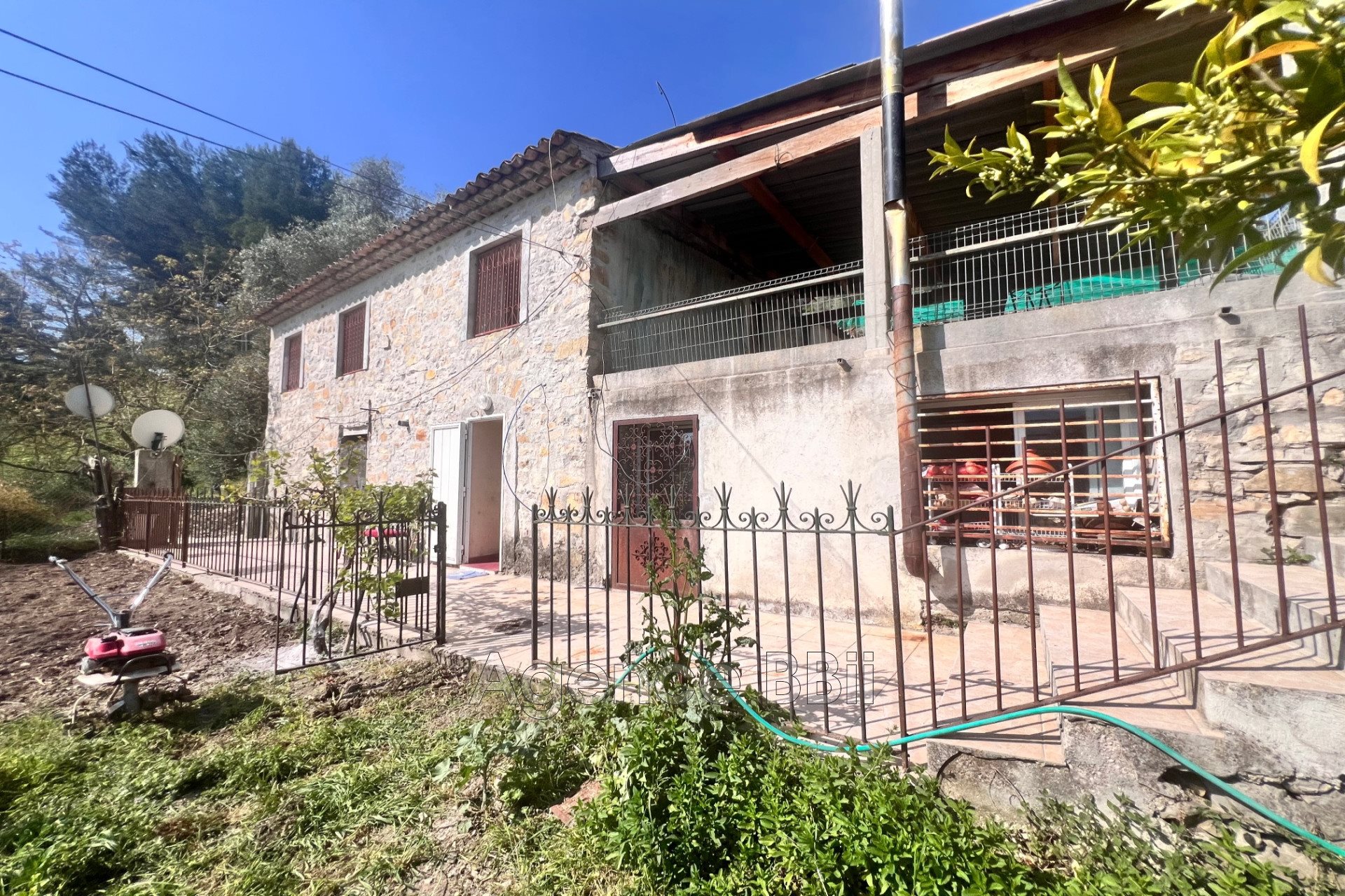 Maison à vendre, 105m², Cantaron