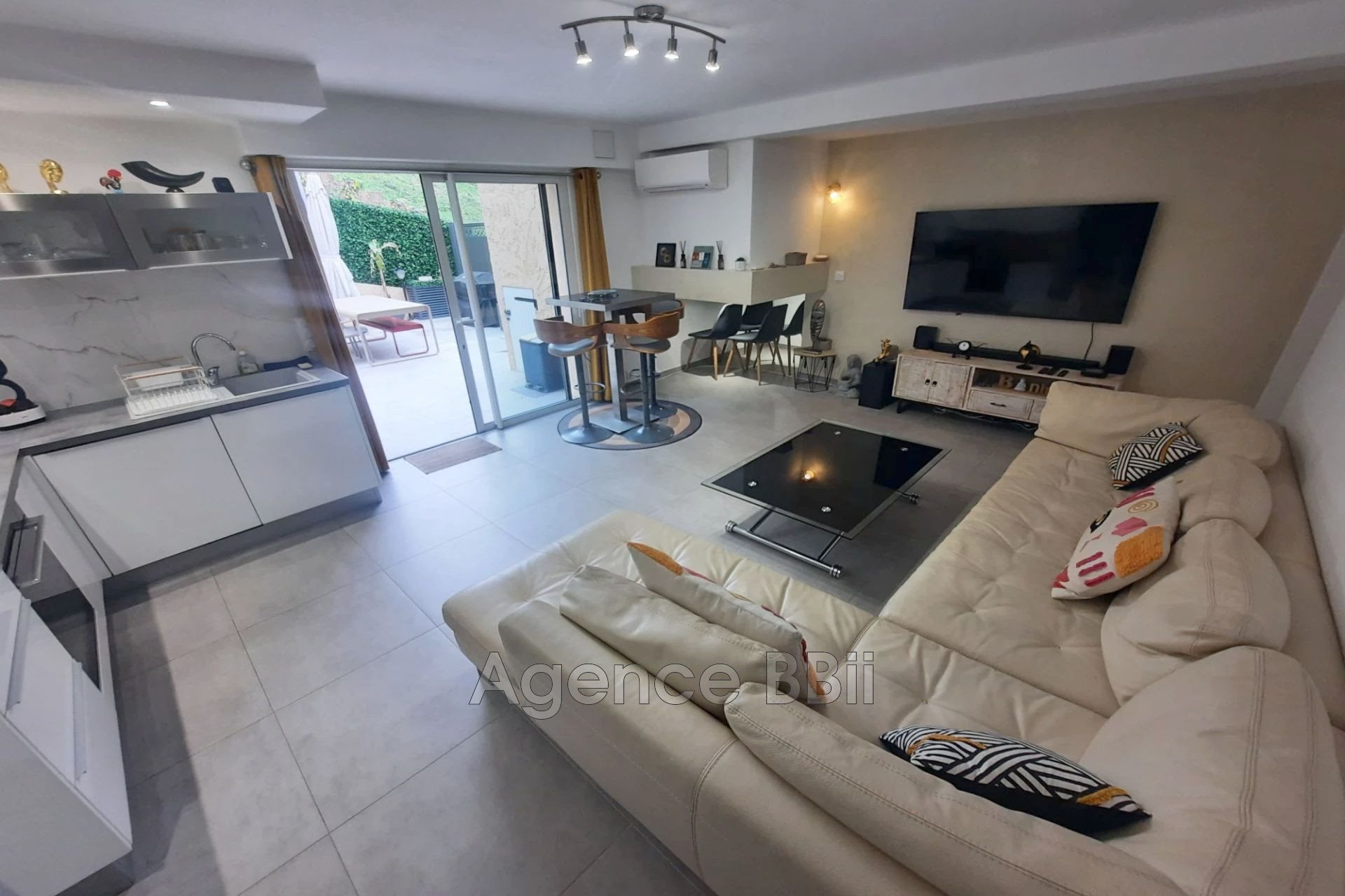 Appartement à vendre, 56m², Cagnes-sur-Mer
