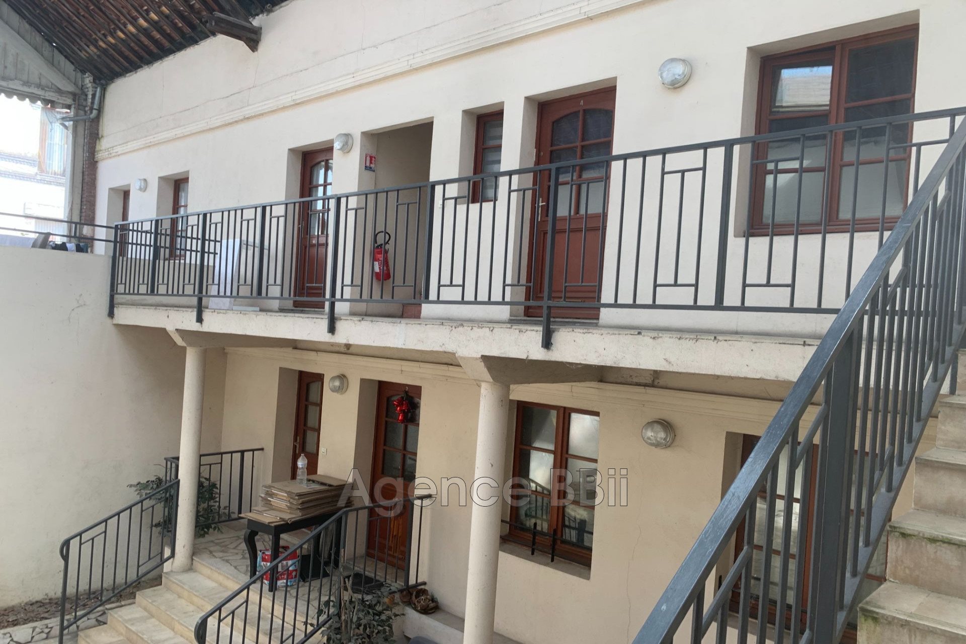 Appartement à vendre, 337m², Méru