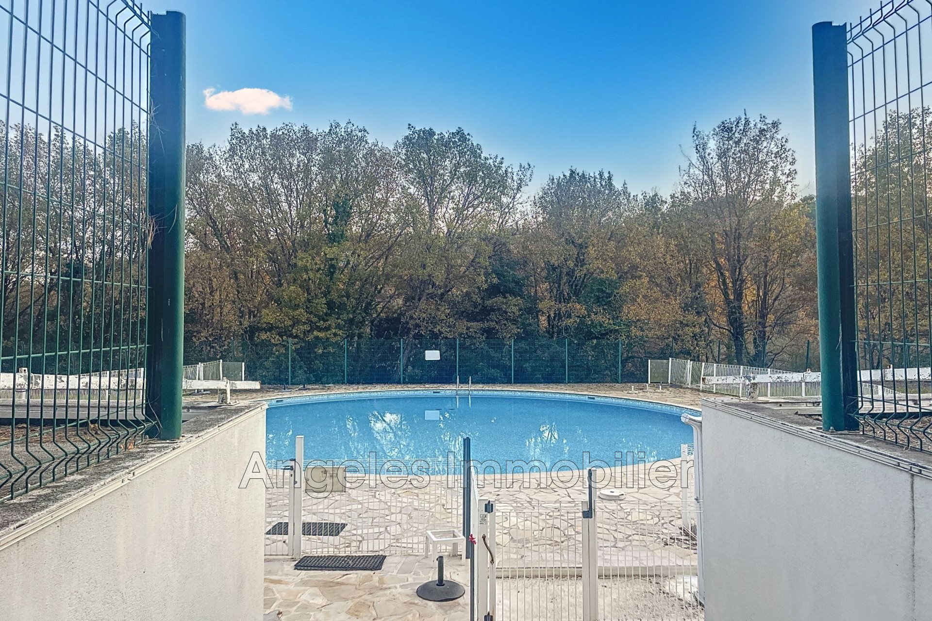 Appartement à louer, 19m², Valbonne